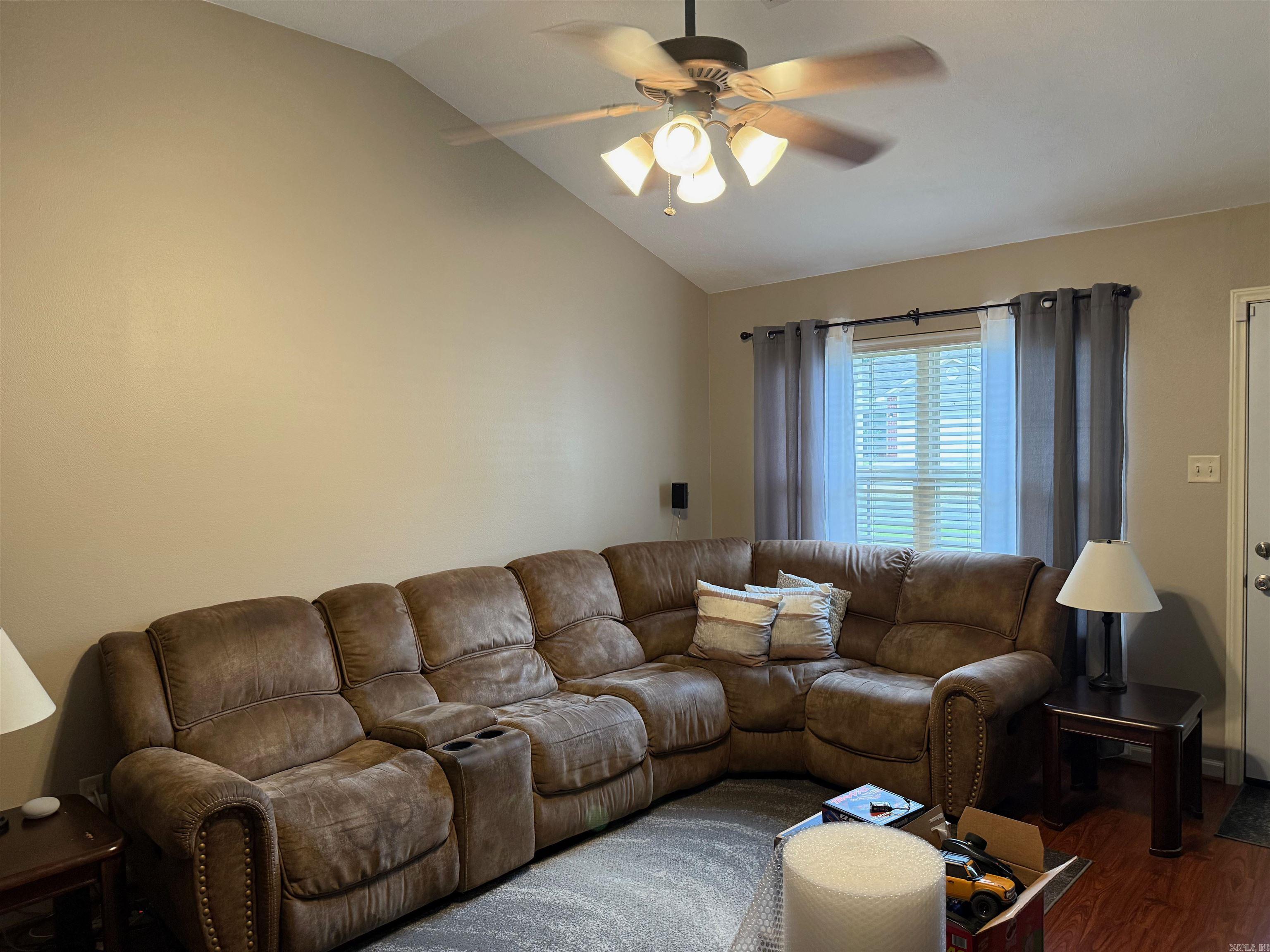 38 Weatherwood  Ward, AR