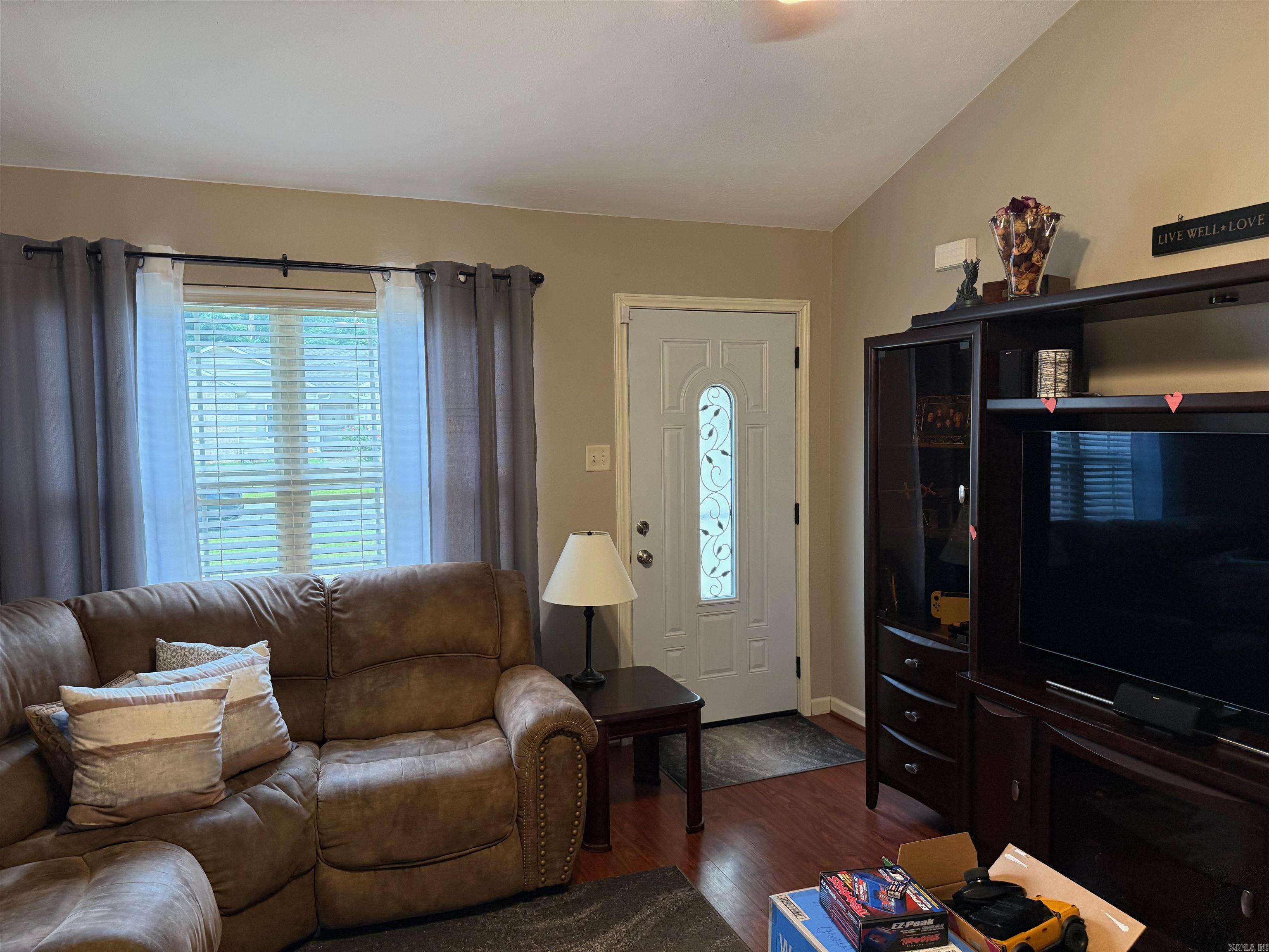 38 Weatherwood  Ward, AR