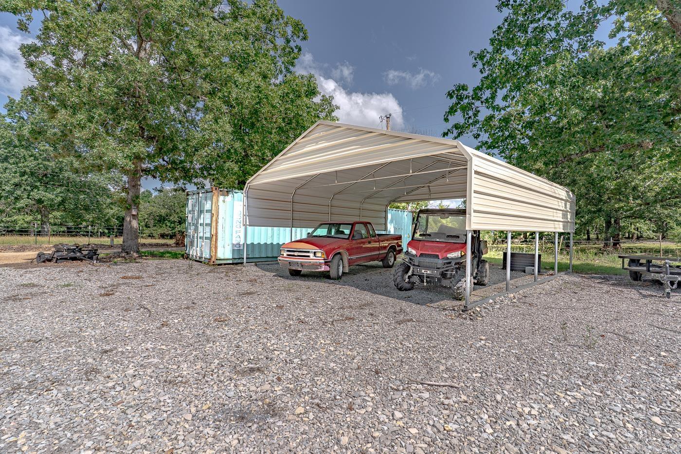 284 sycamore  Salem, AR