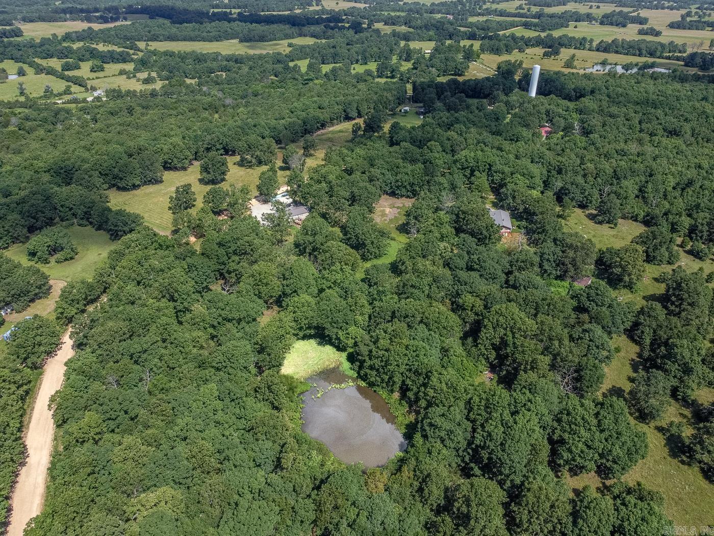 284 sycamore  Salem, AR