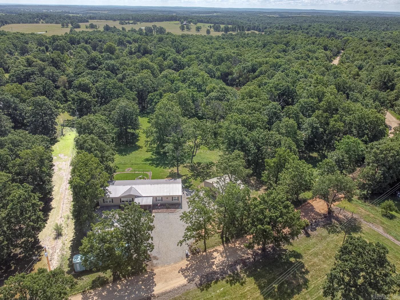 284 sycamore  Salem, AR