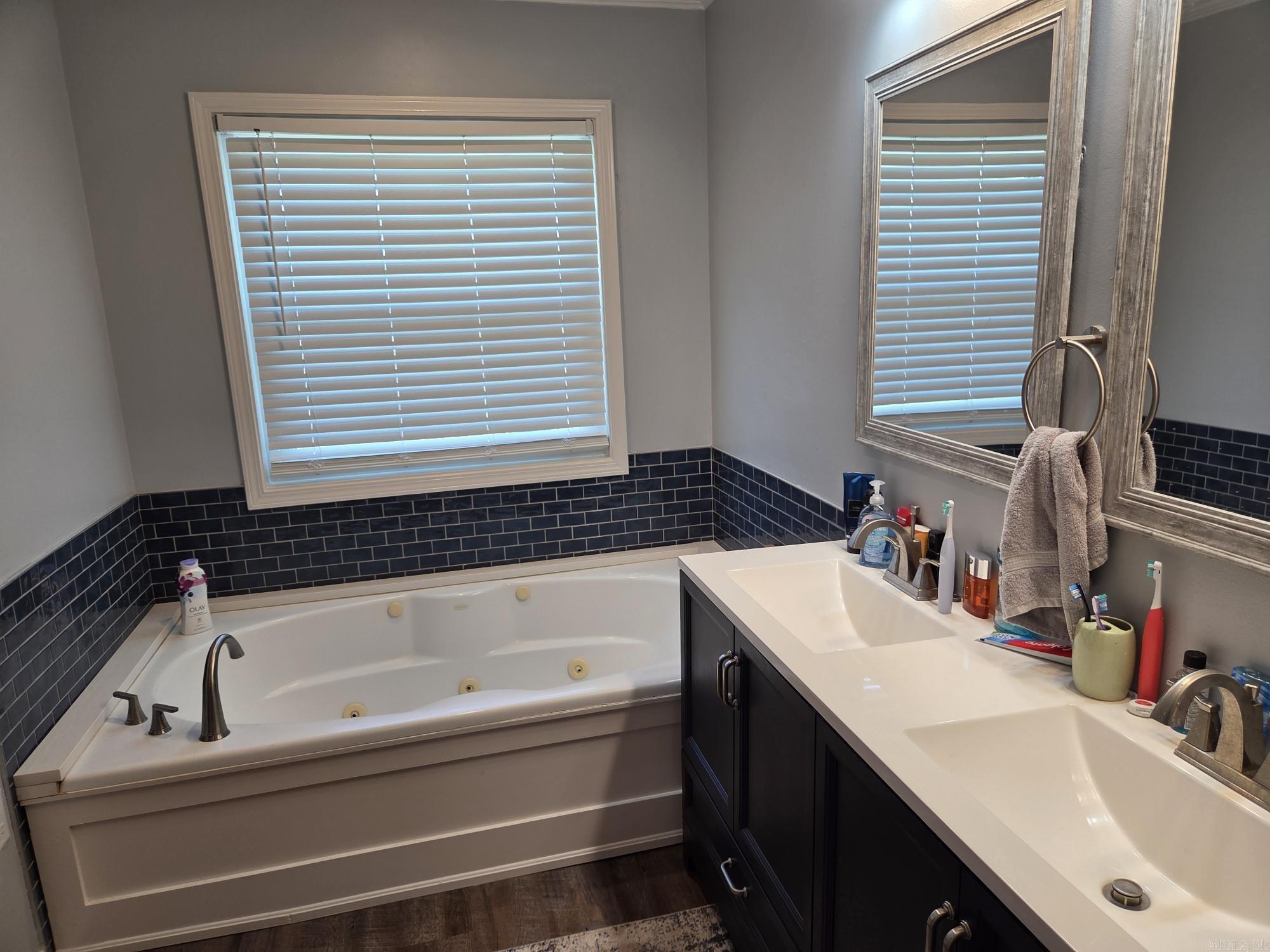 1209 Rehoboth  Searcy, AR