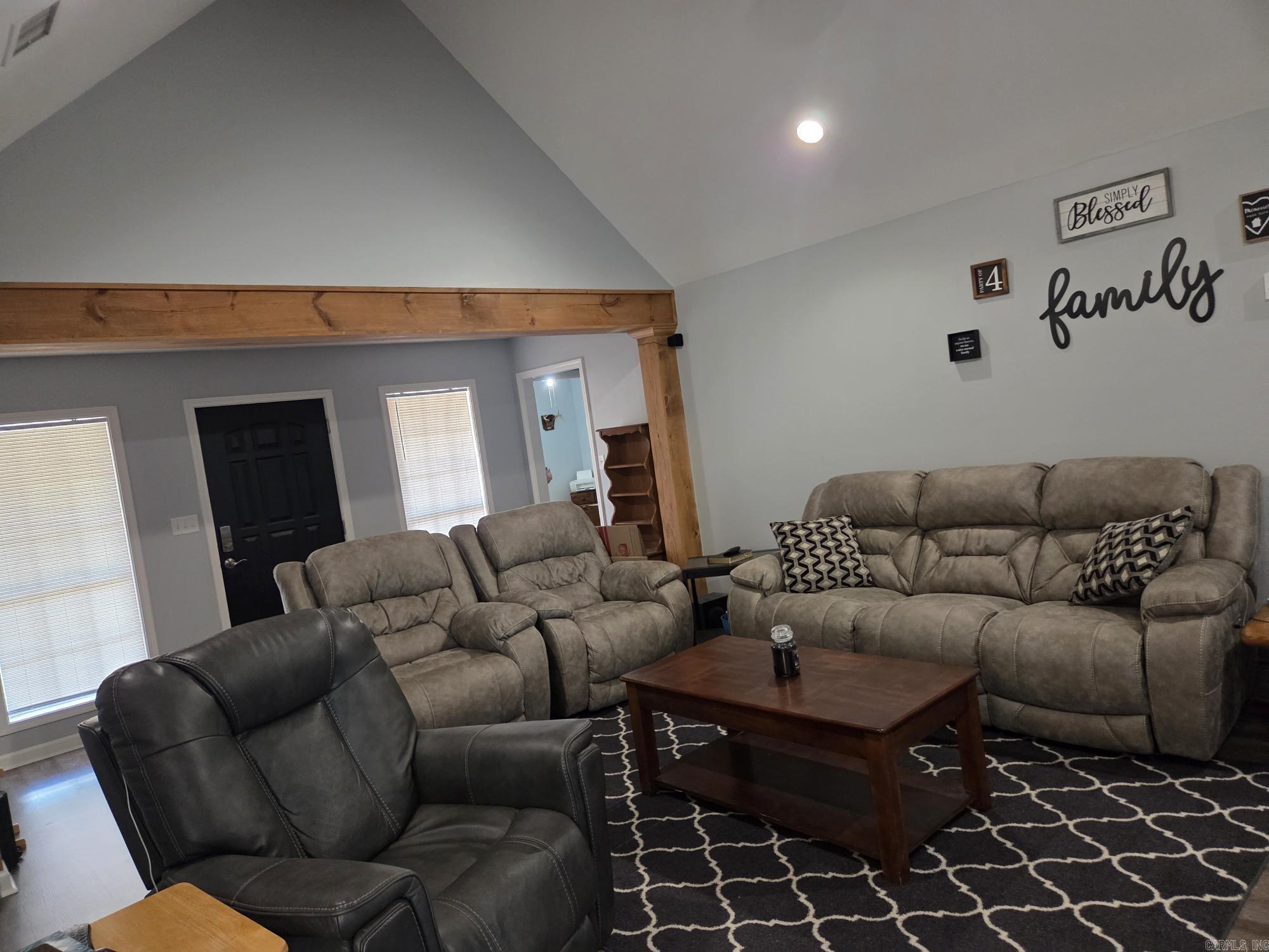 1209 Rehoboth  Searcy, AR