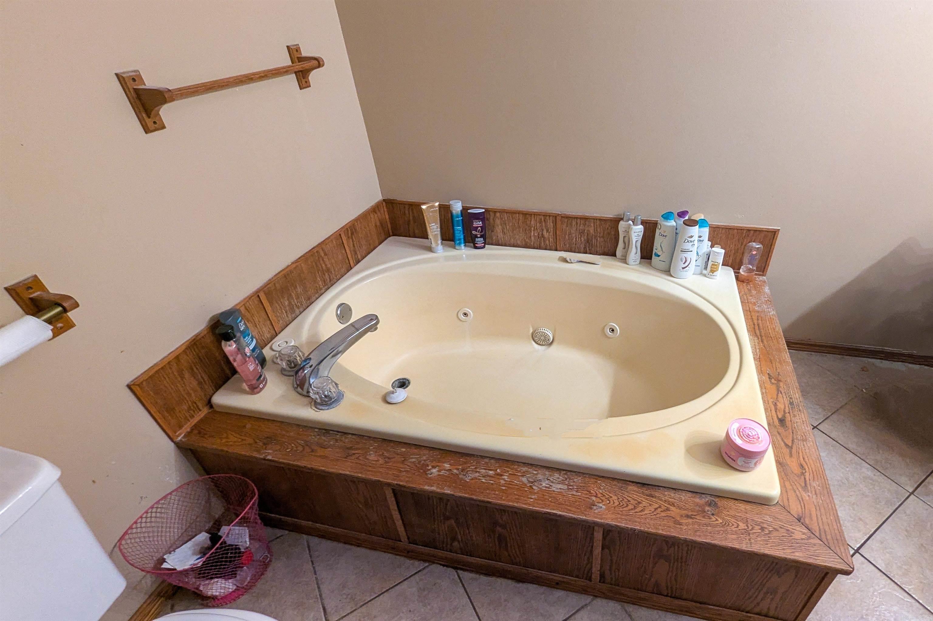 1038 Velvet Ridge  Bradford, AR