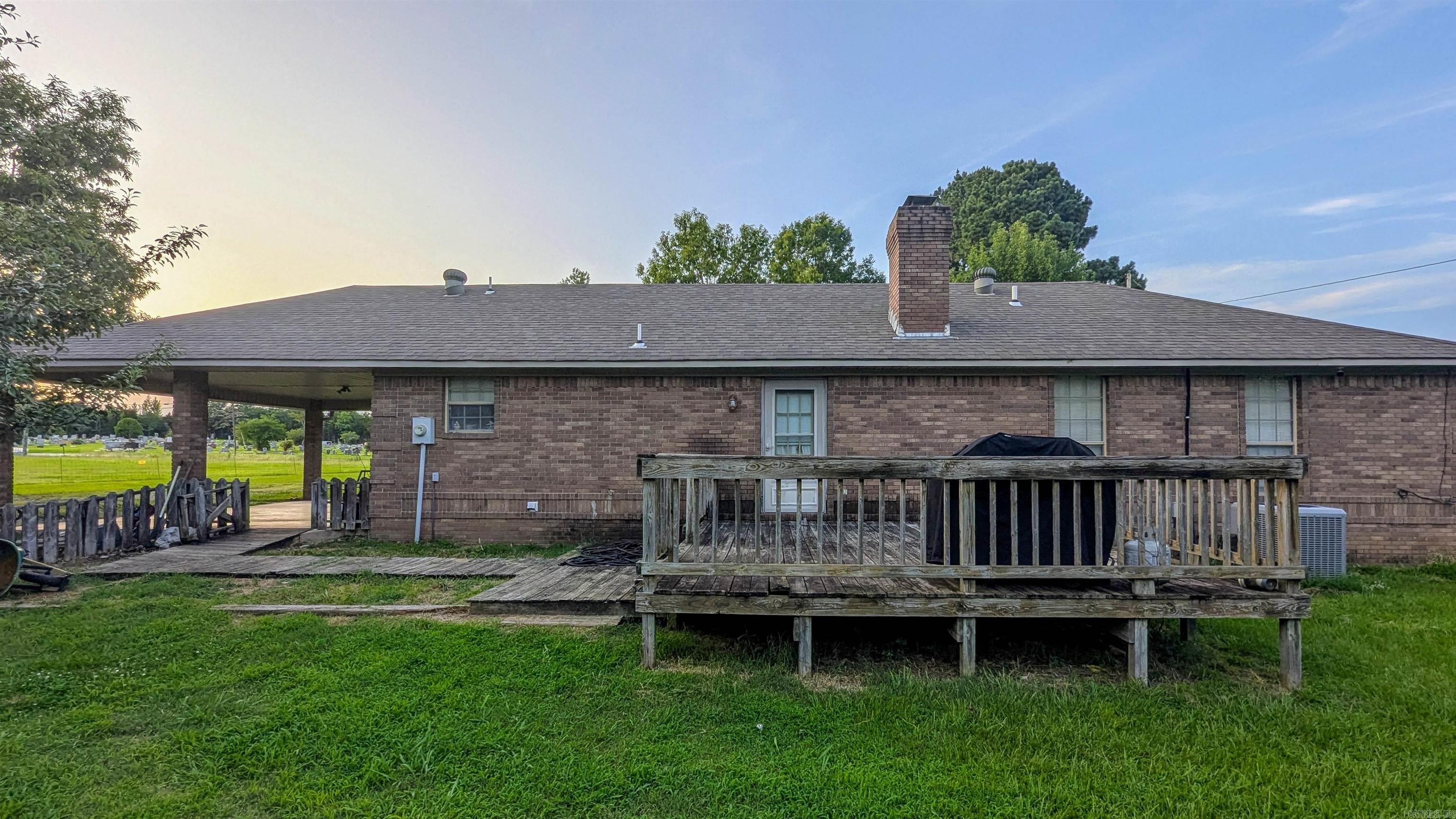 1038 Velvet Ridge  Bradford, AR