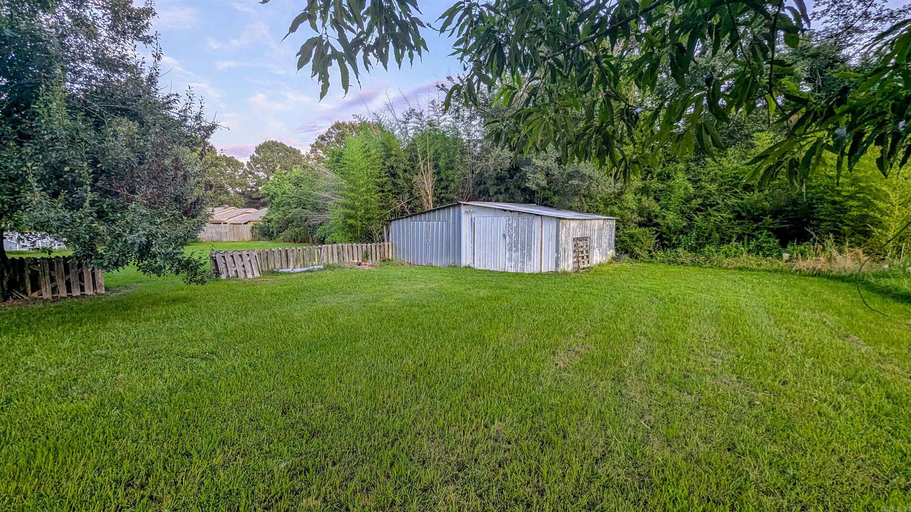 1038 Velvet Ridge  Bradford, AR