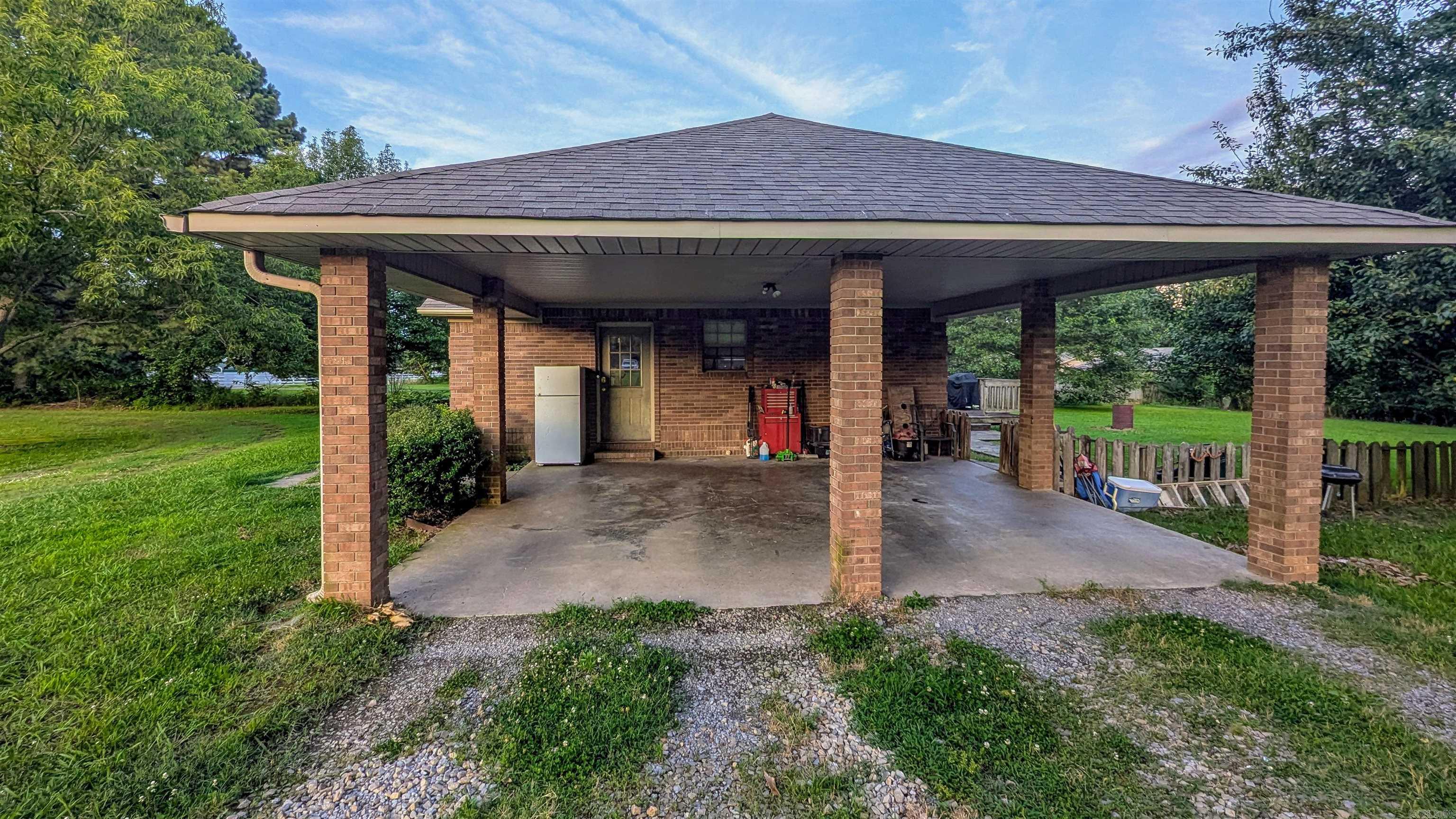 1038 Velvet Ridge  Bradford, AR