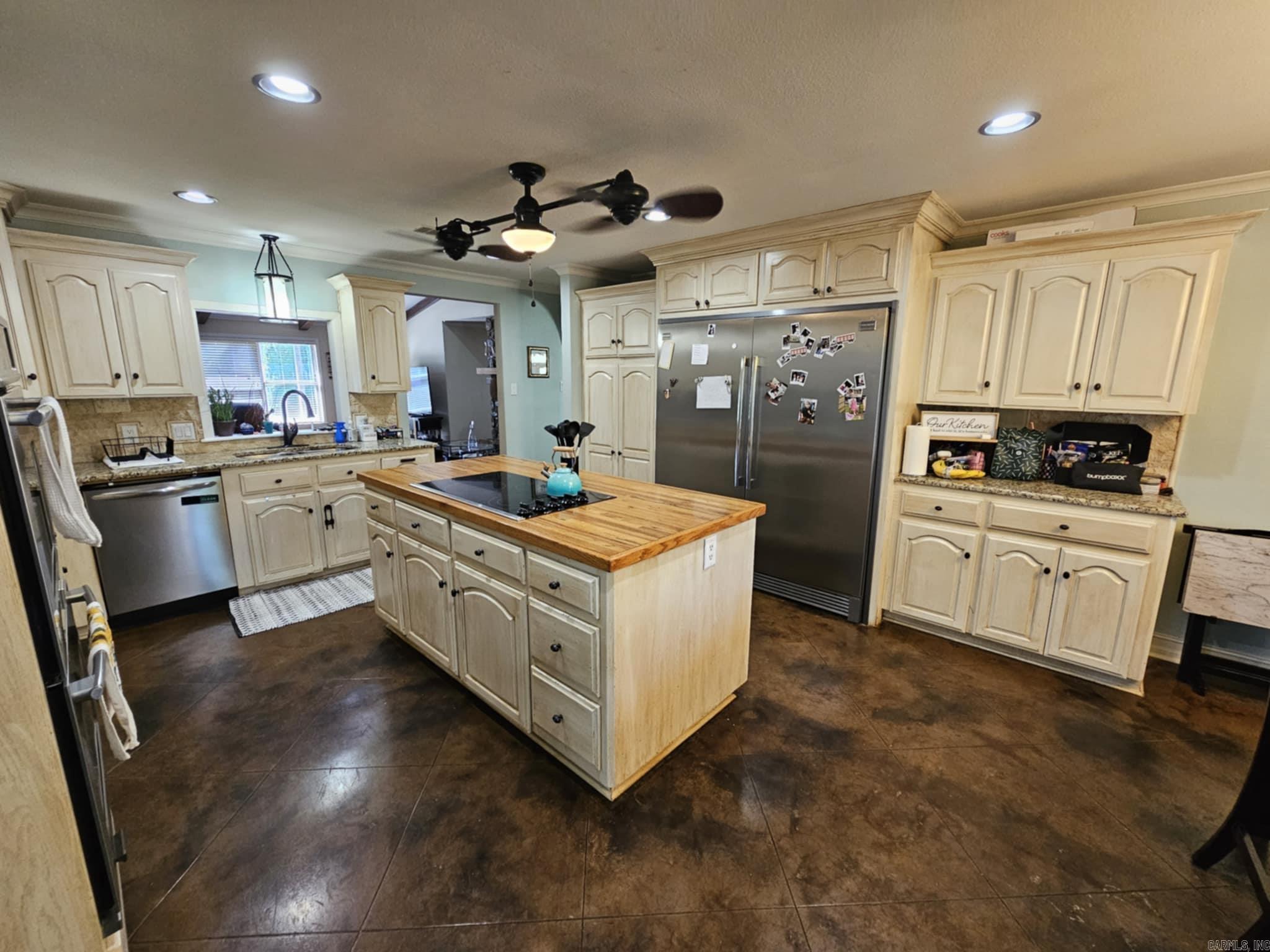 915 Foxwood  Jacksonville, AR