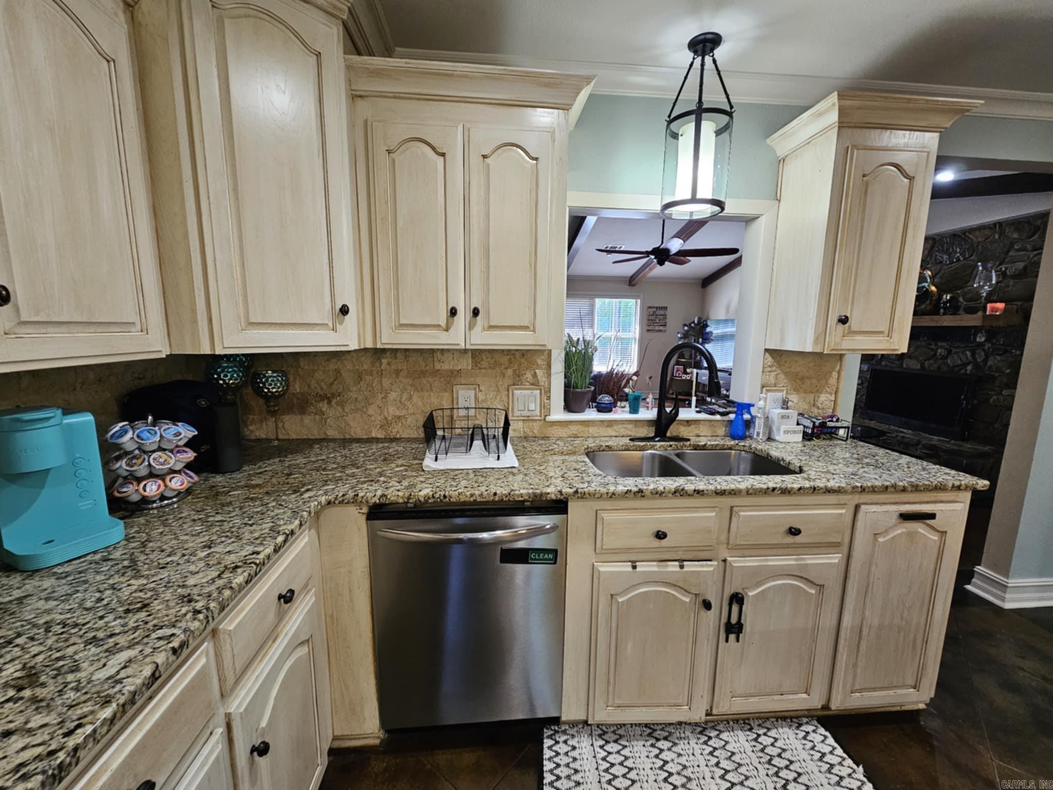 915 Foxwood  Jacksonville, AR