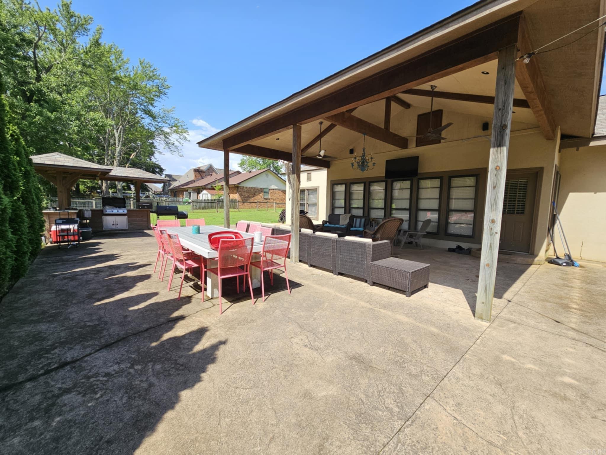915 Foxwood  Jacksonville, AR