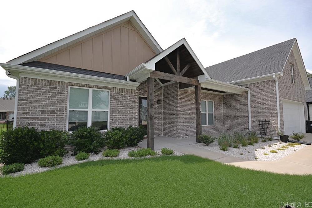 7445 Northwood  Benton, AR