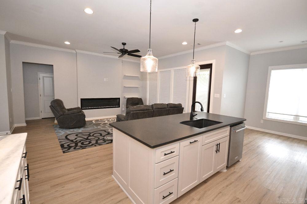 7445 Northwood  Benton, AR