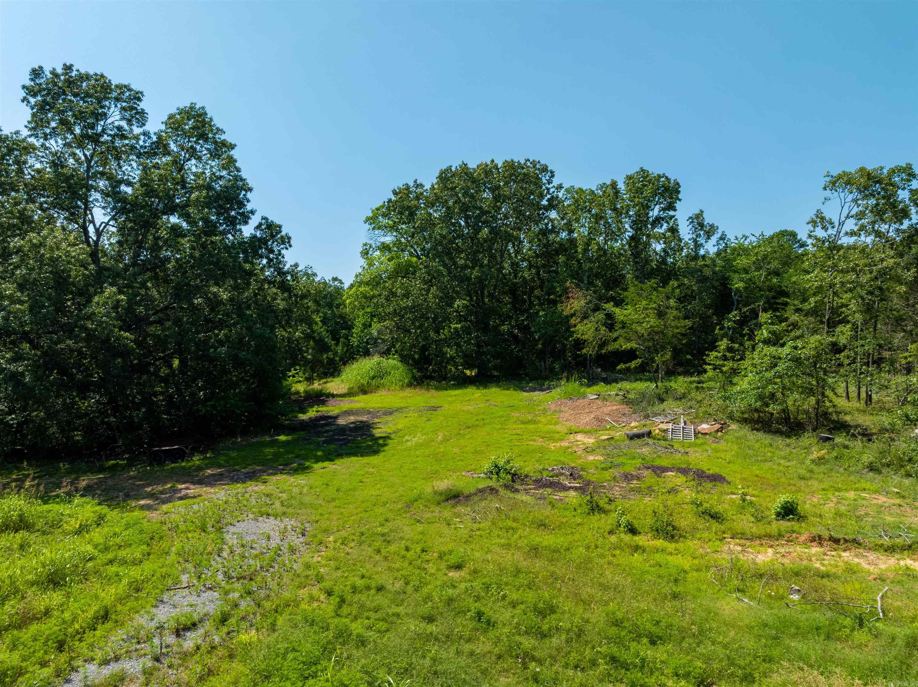 2389 Newport Rd  Batesville, AR