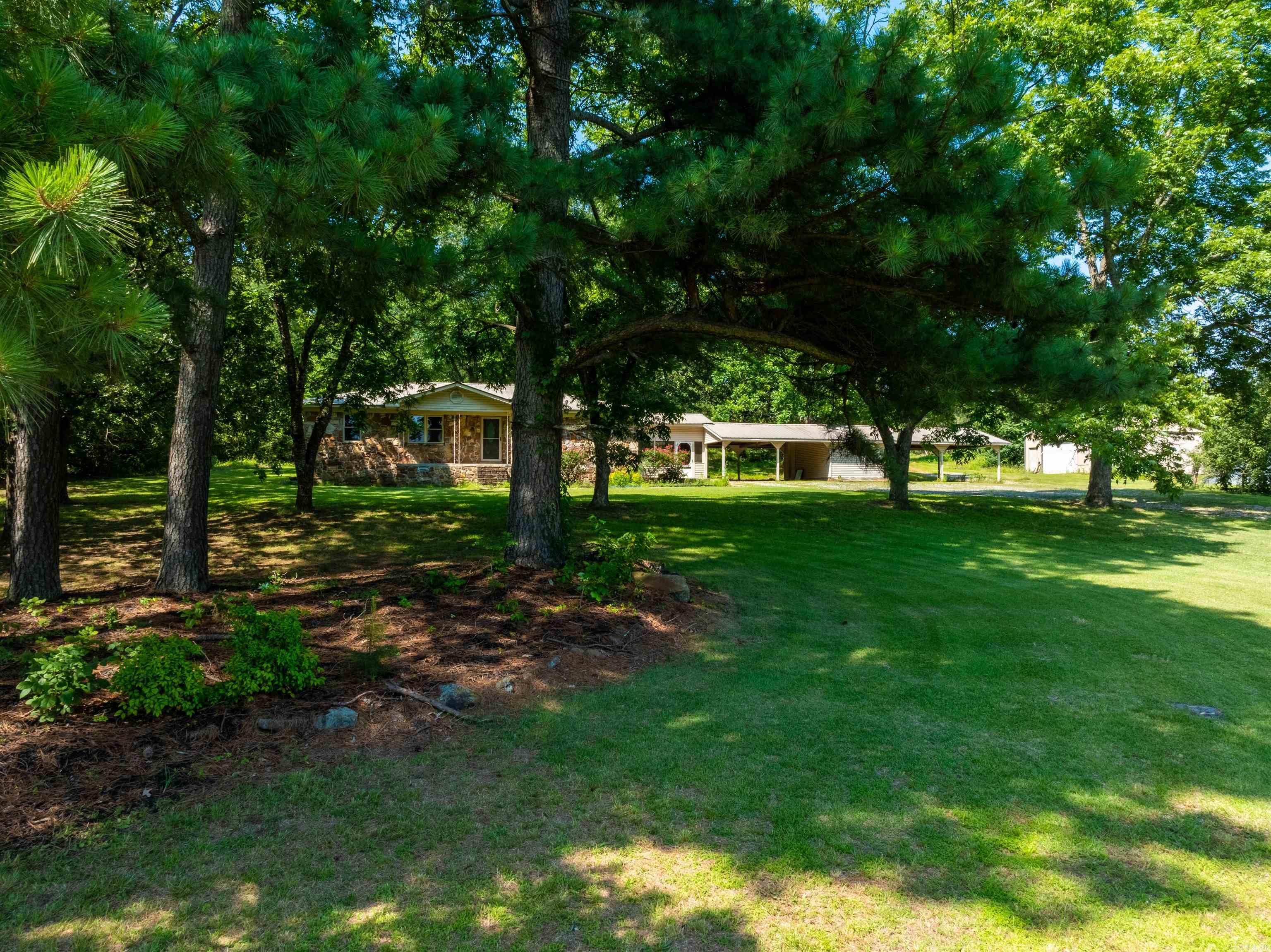 2389 Newport Rd  Batesville, AR