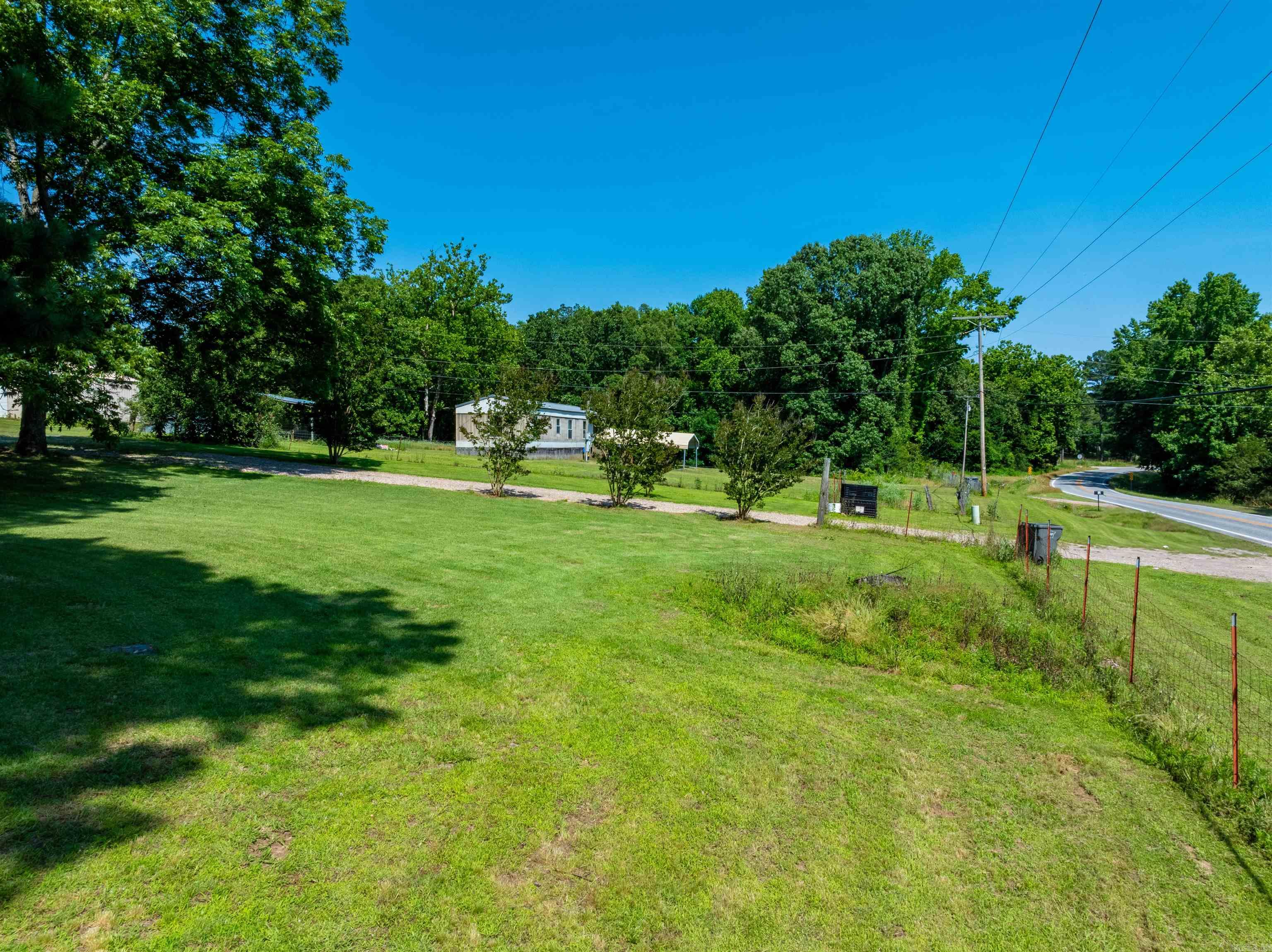 2389 Newport Rd  Batesville, AR