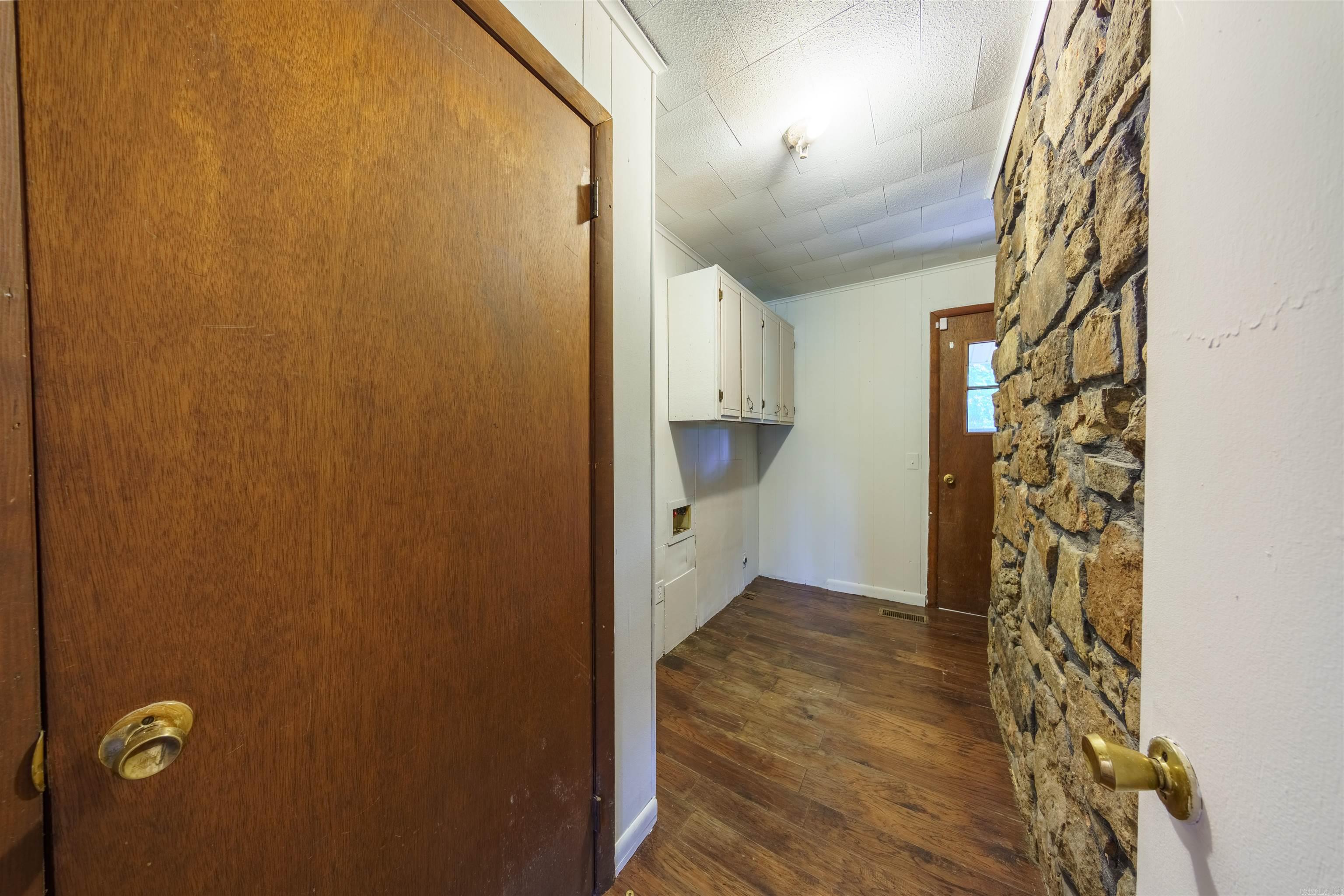 2389 Newport Rd  Batesville, AR