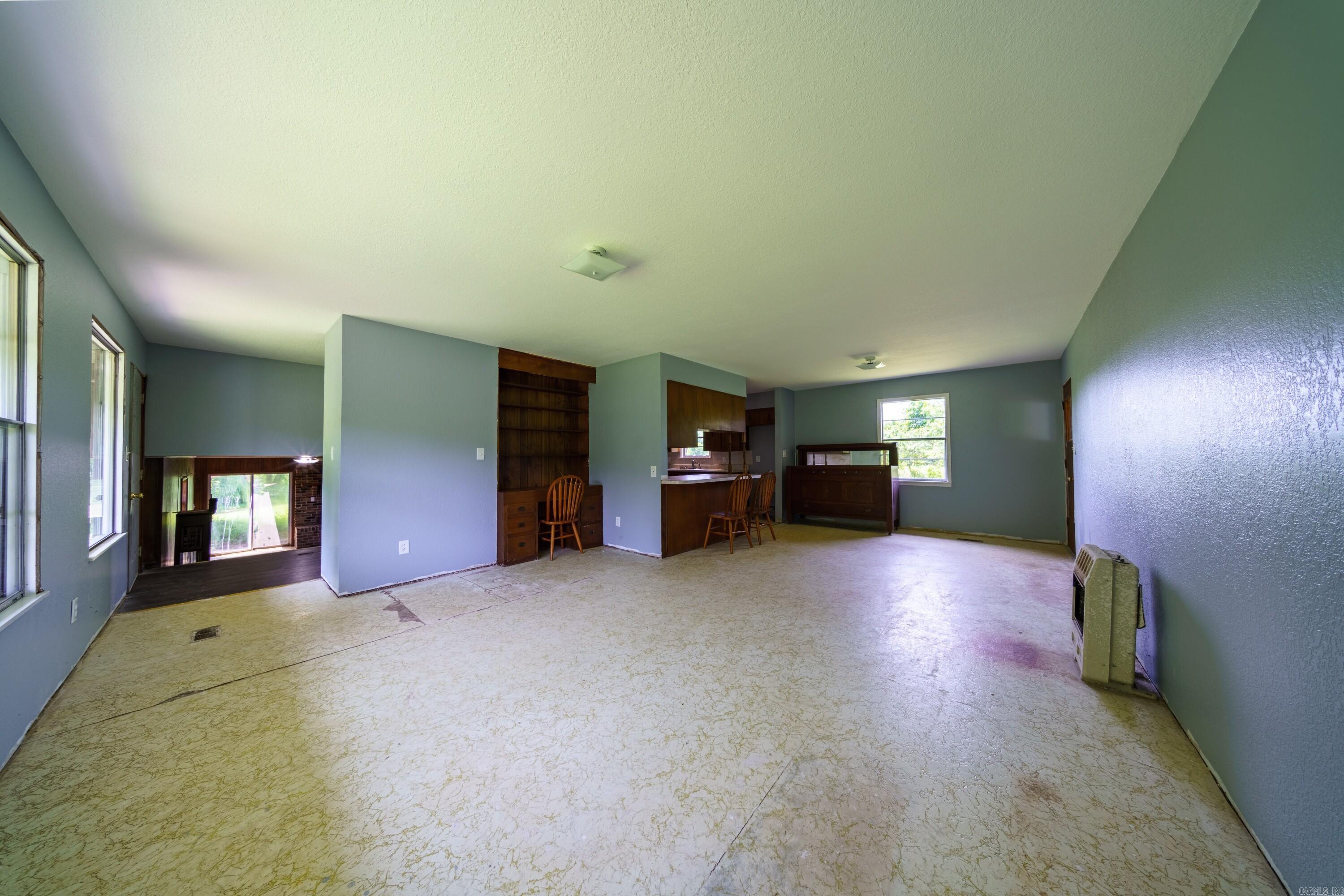 56 Mac Ln  Evening Shade, AR