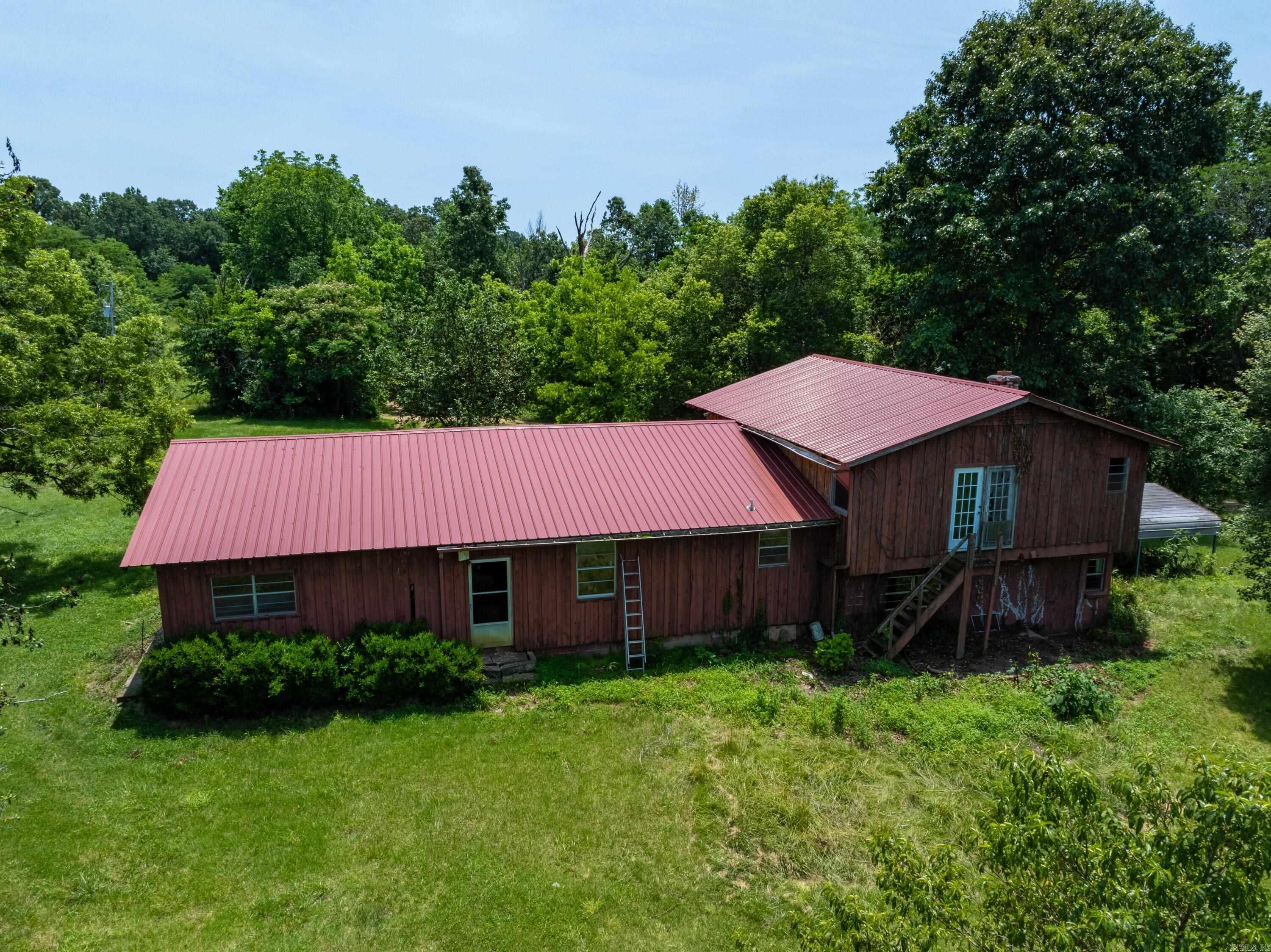 56 Mac Ln  Evening Shade, AR