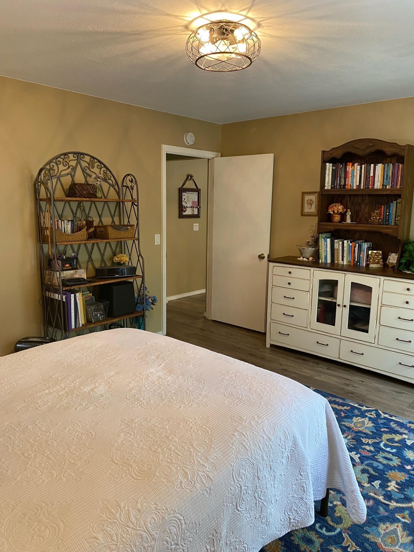 8 Lindsay Ln  Hot Springs Village, AR