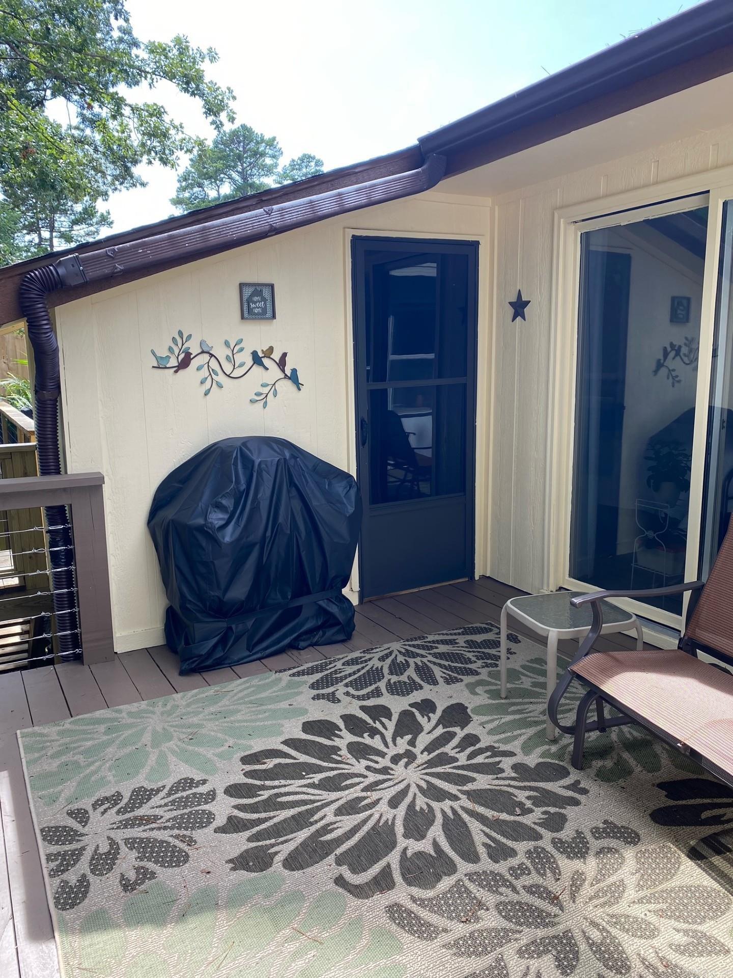 8 Lindsay Ln  Hot Springs Village, AR