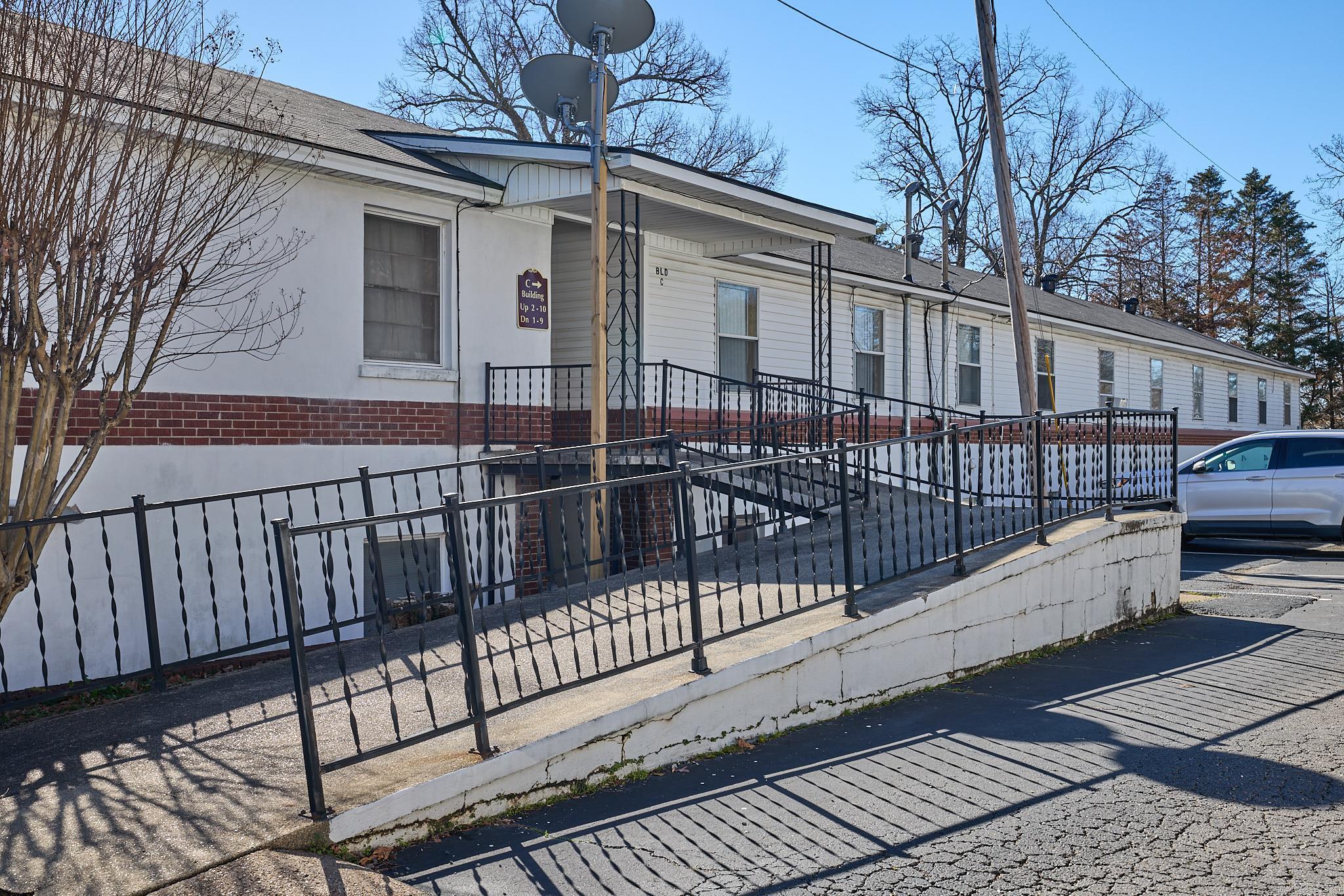 210 Aberina  Hot Springs, AR