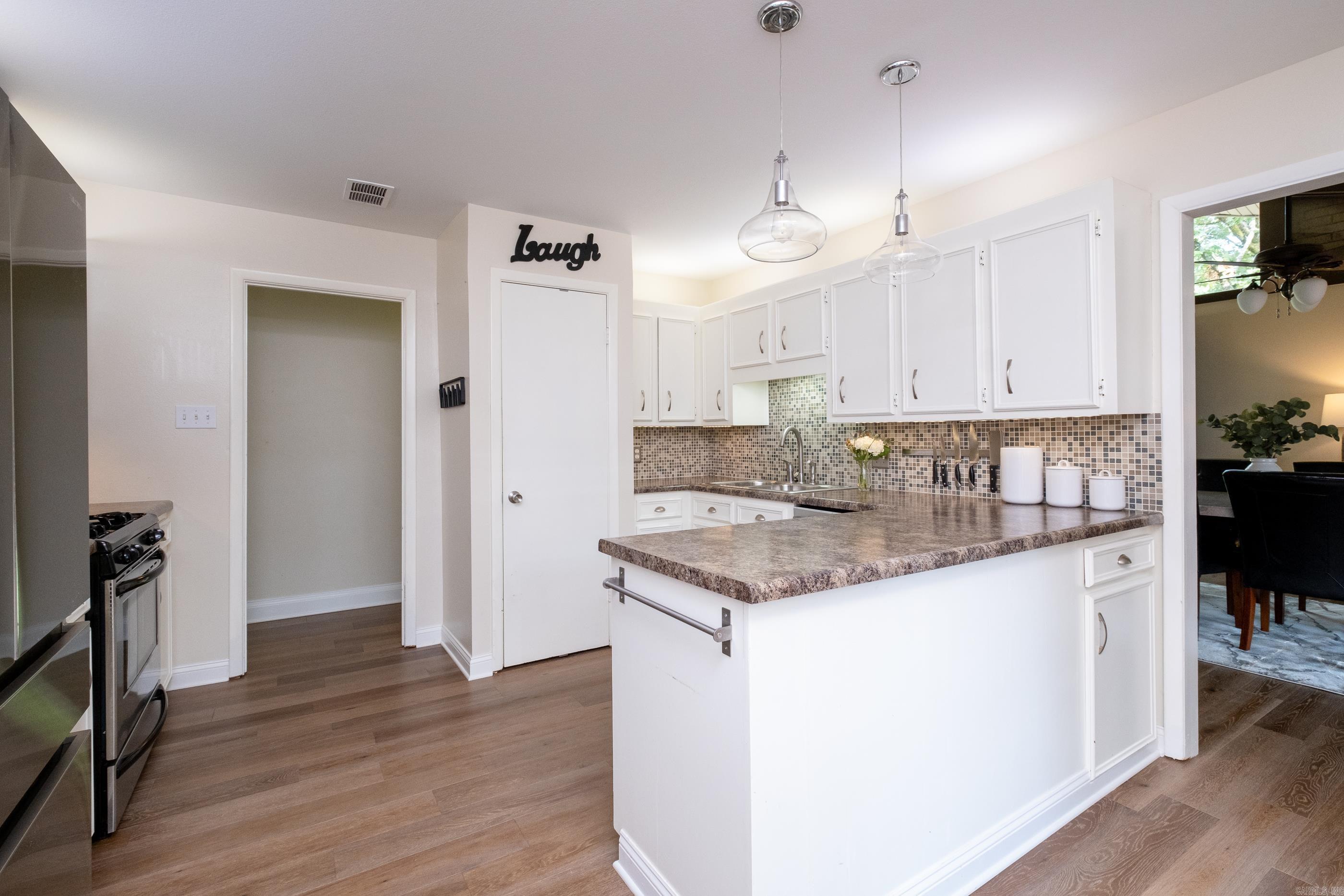 2908 Breckenridge  Little Rock, AR