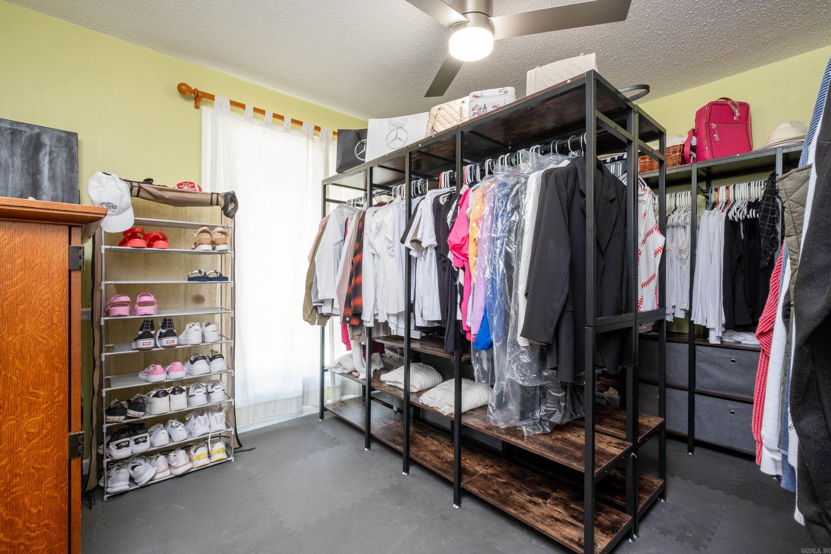 2908 Breckenridge  Little Rock, AR