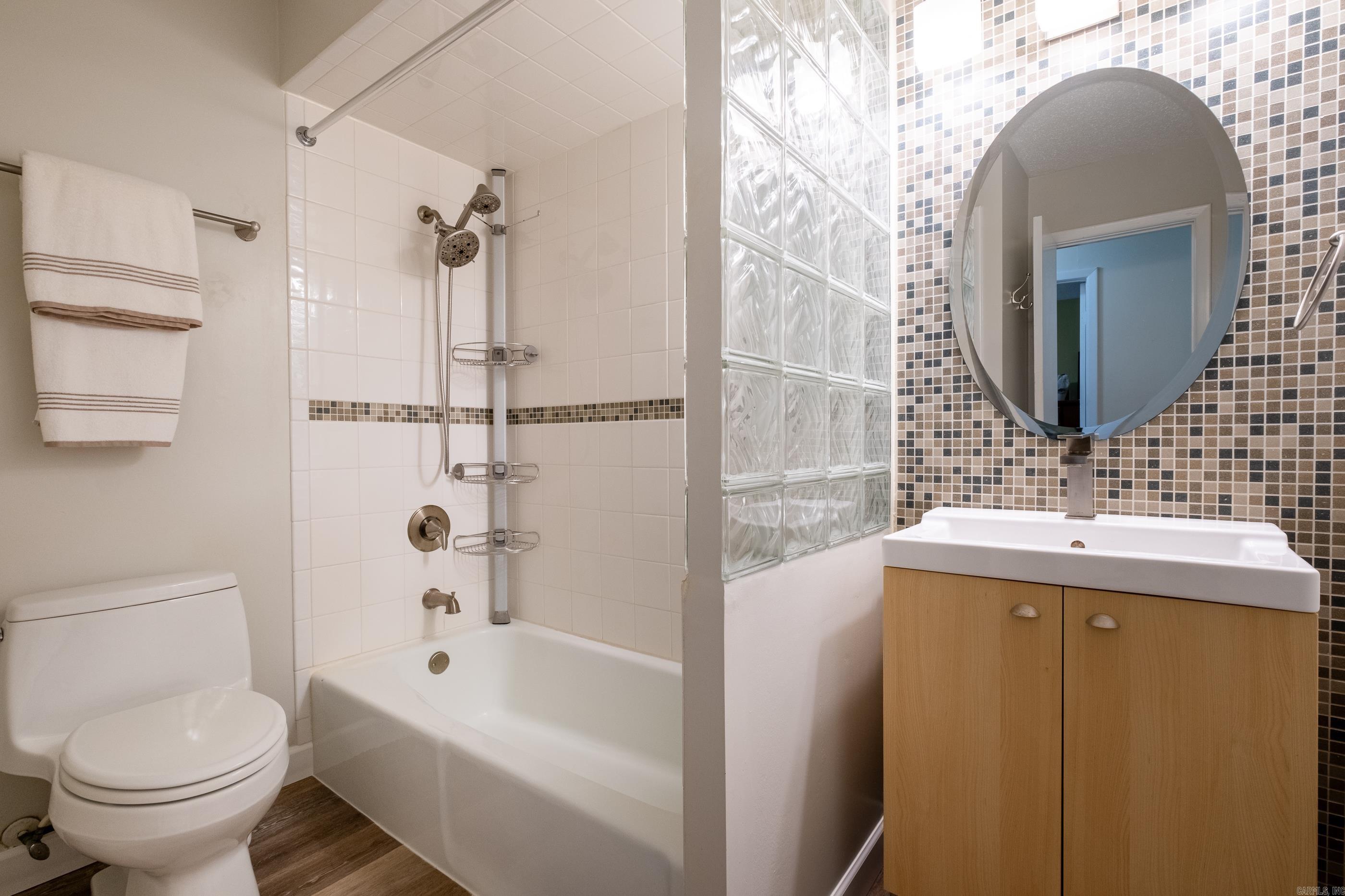 2908 Breckenridge  Little Rock, AR