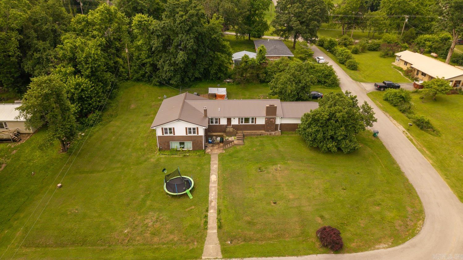 1160 Bethel Avenue  Mammoth Spring, AR