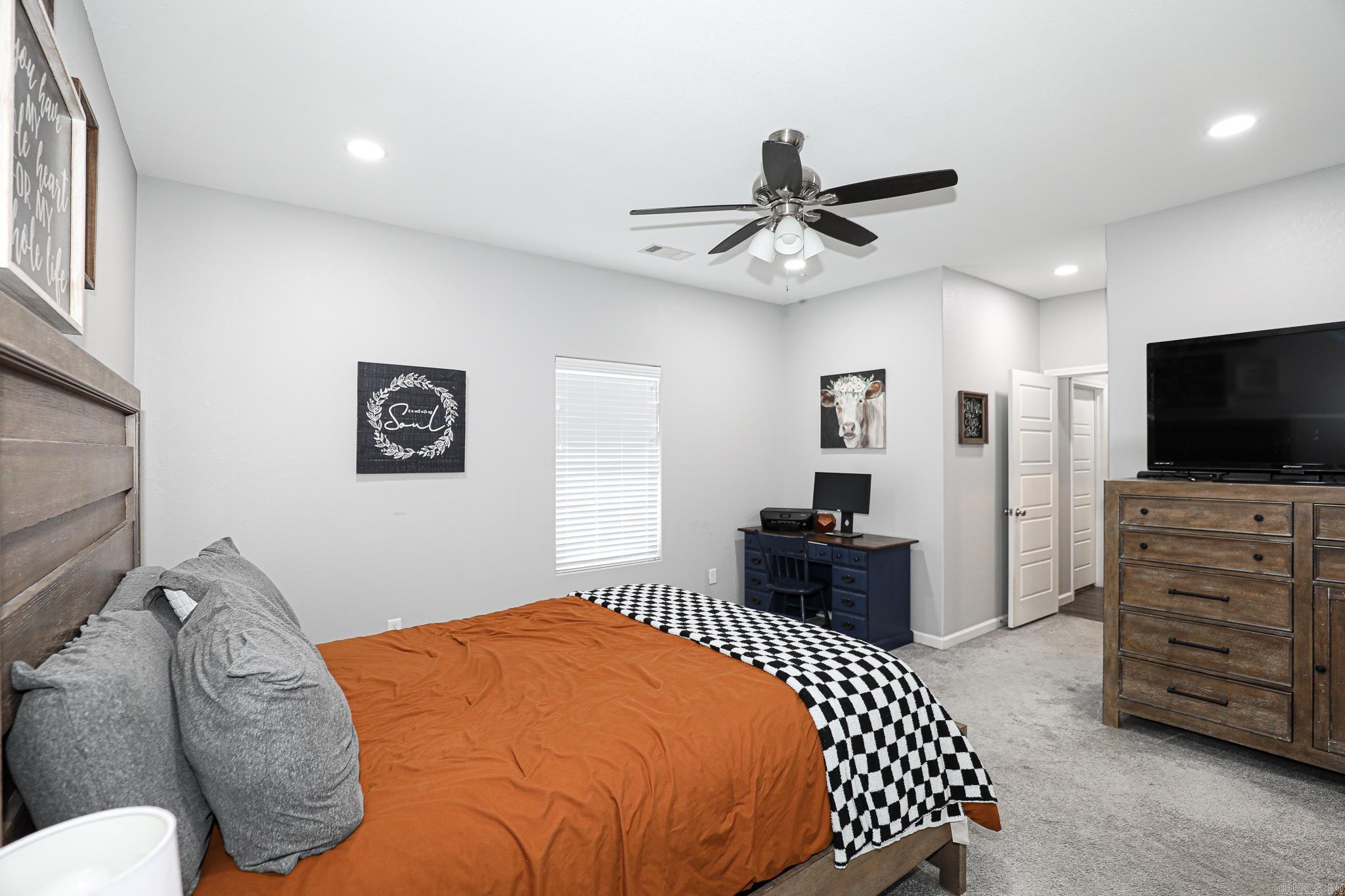 409 CARRIAGE  Benton, AR