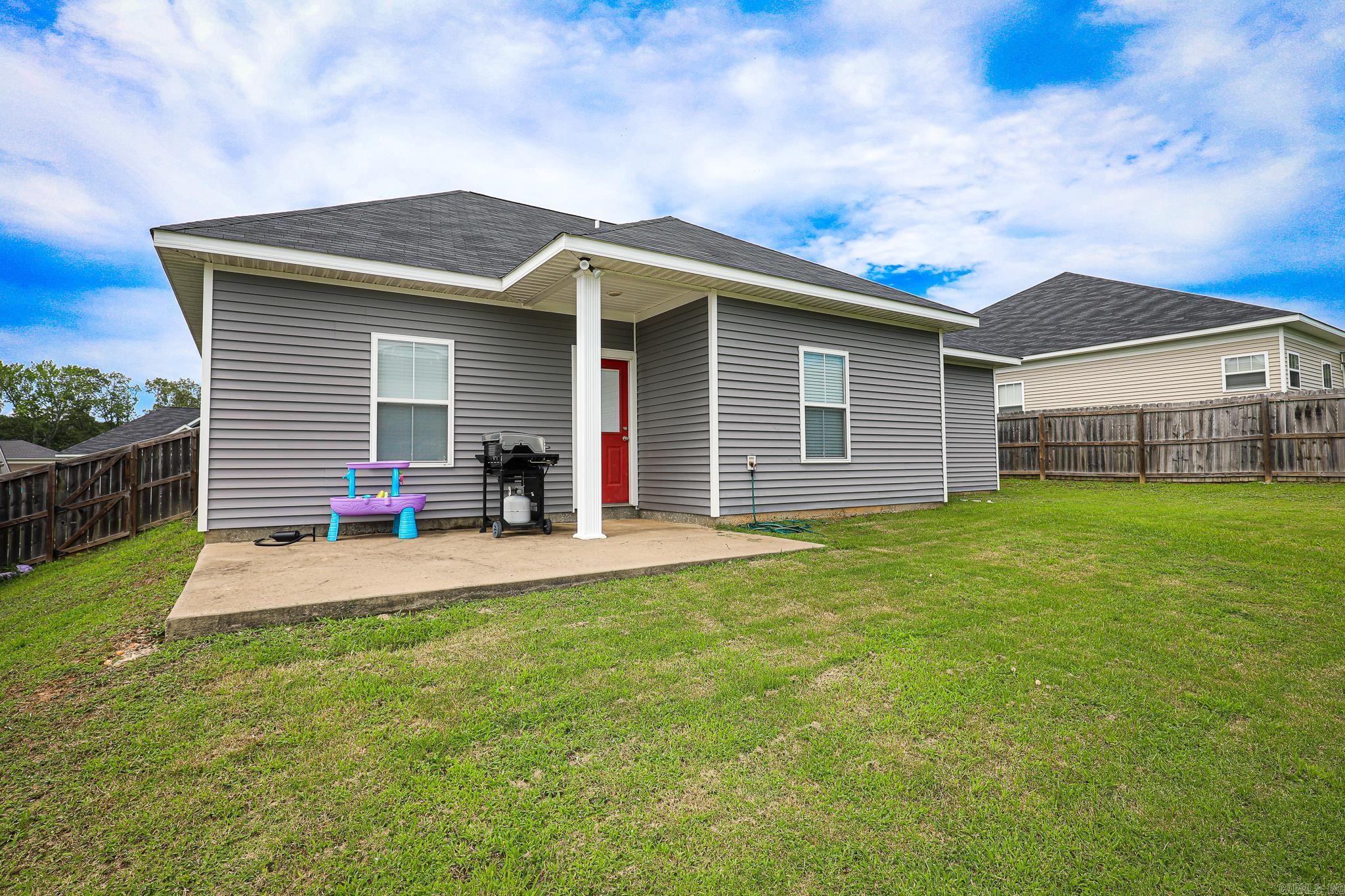409 CARRIAGE  Benton, AR