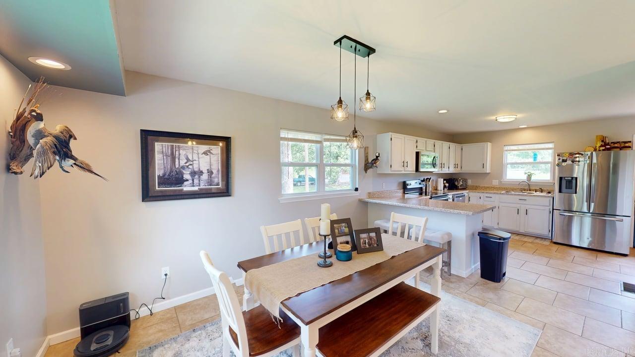 6 Russell  Hattieville, AR
