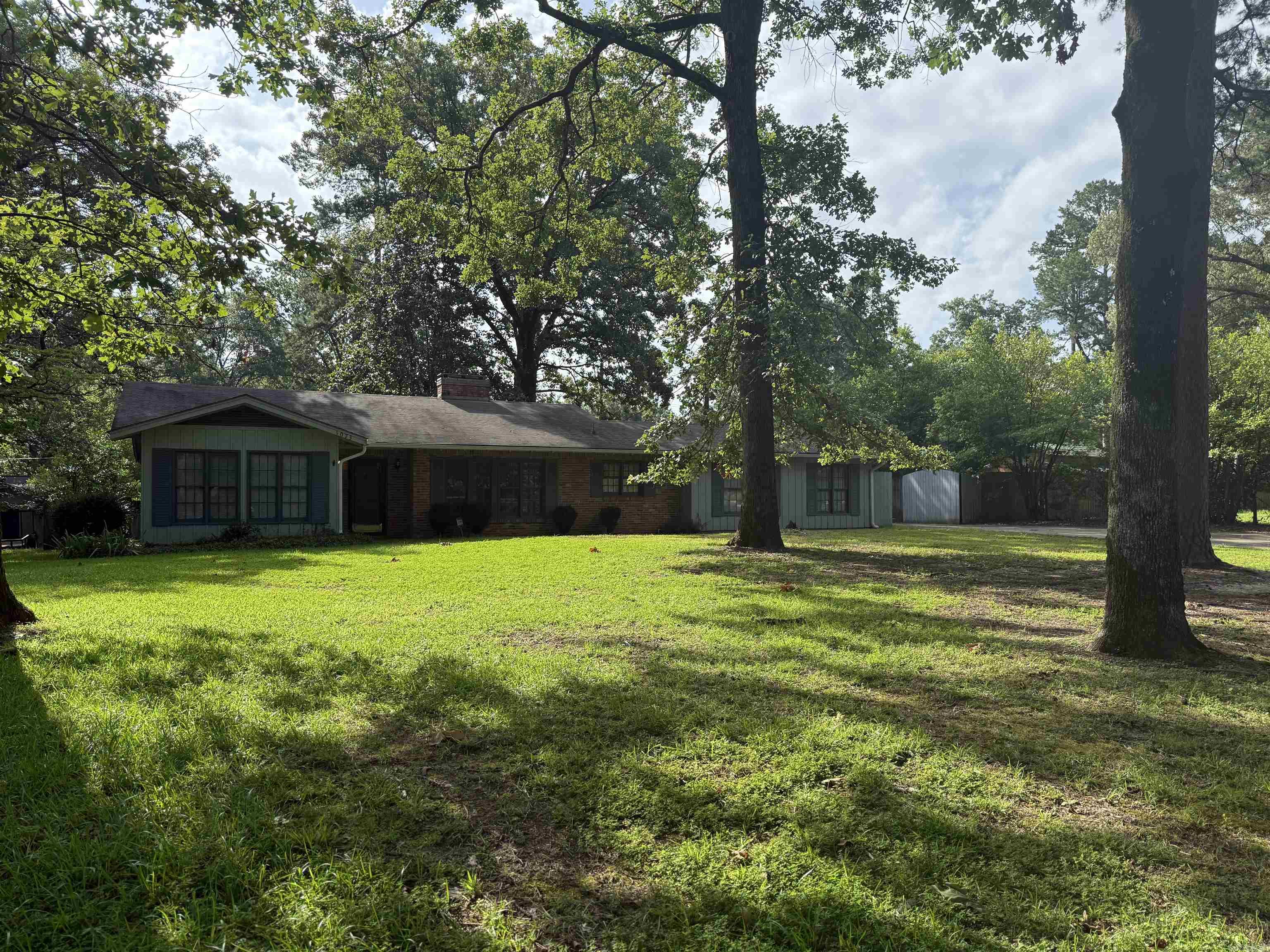 1073 Westwood  Camden, AR