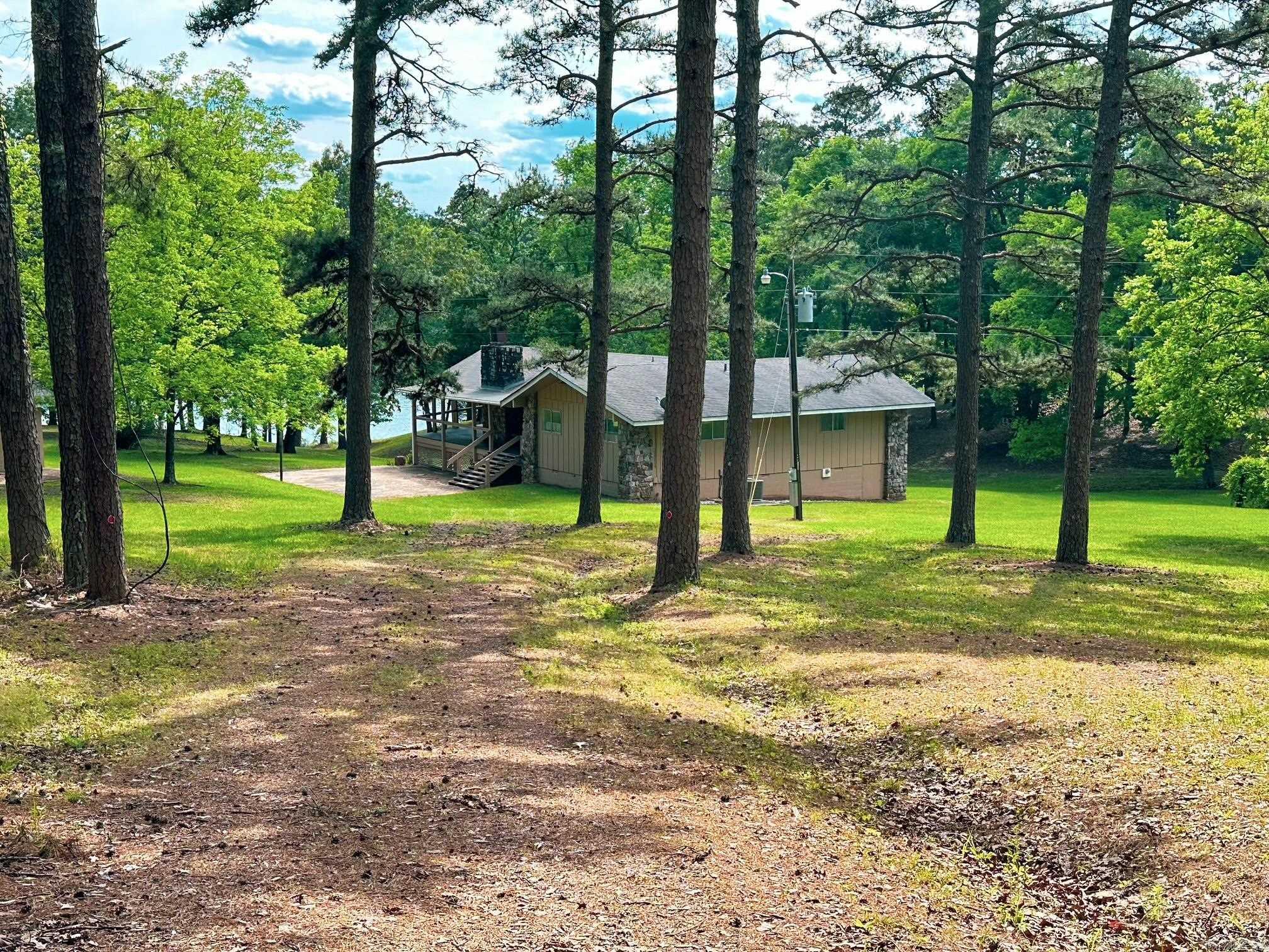 741 Rainbow Road  Bismarck, AR