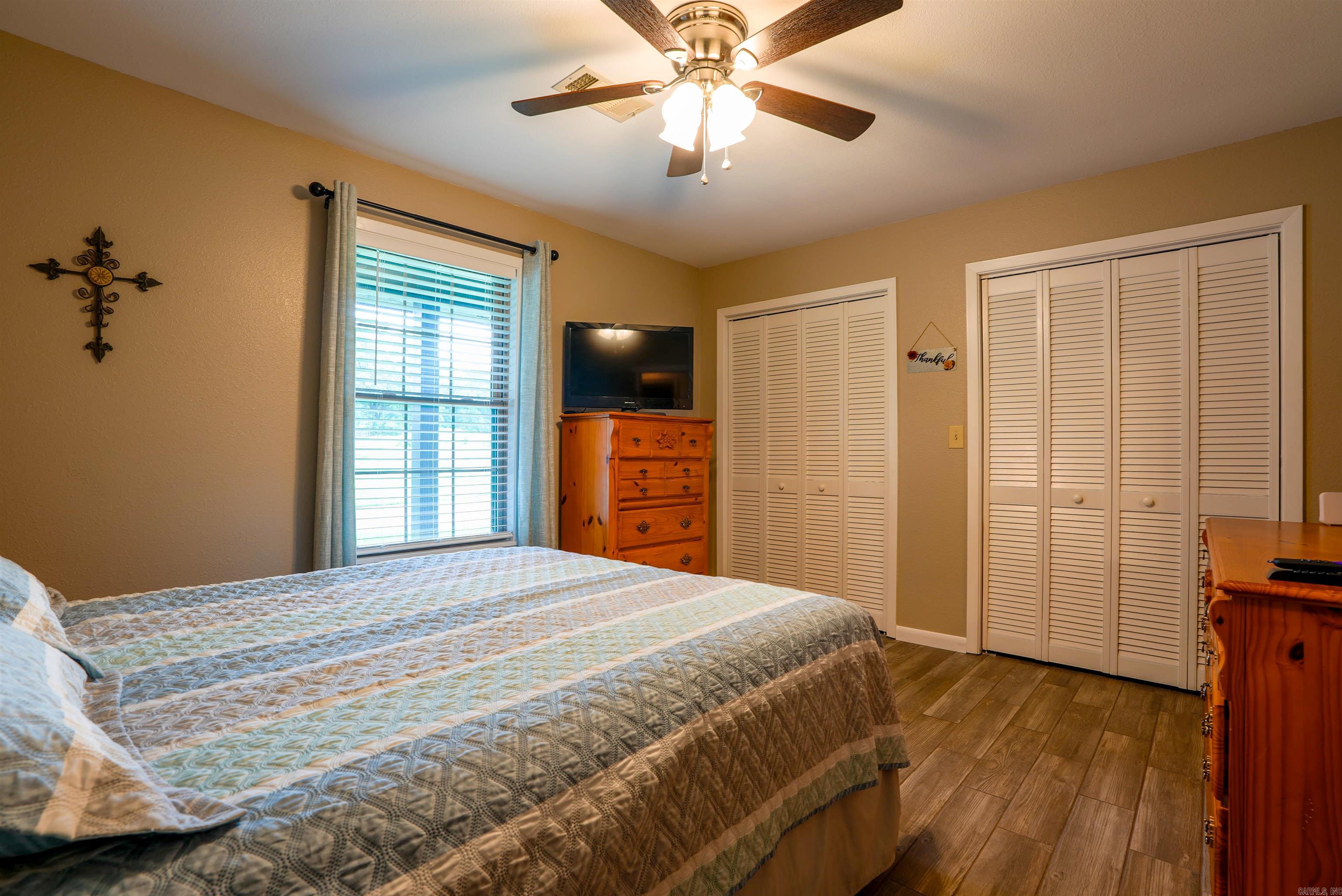 2592 HWY 270 E  Mount Ida, AR