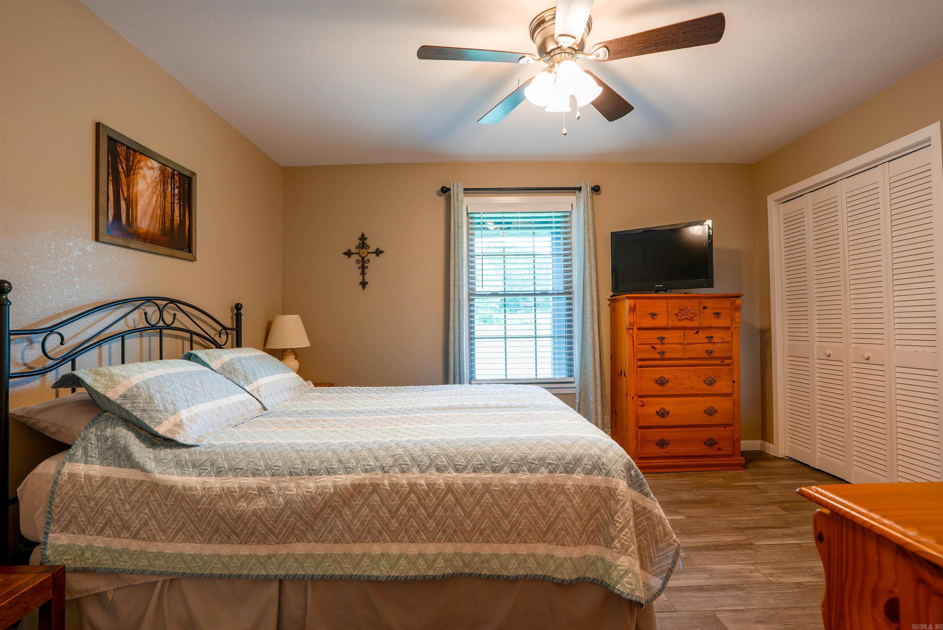 2592 HWY 270 E  Mount Ida, AR