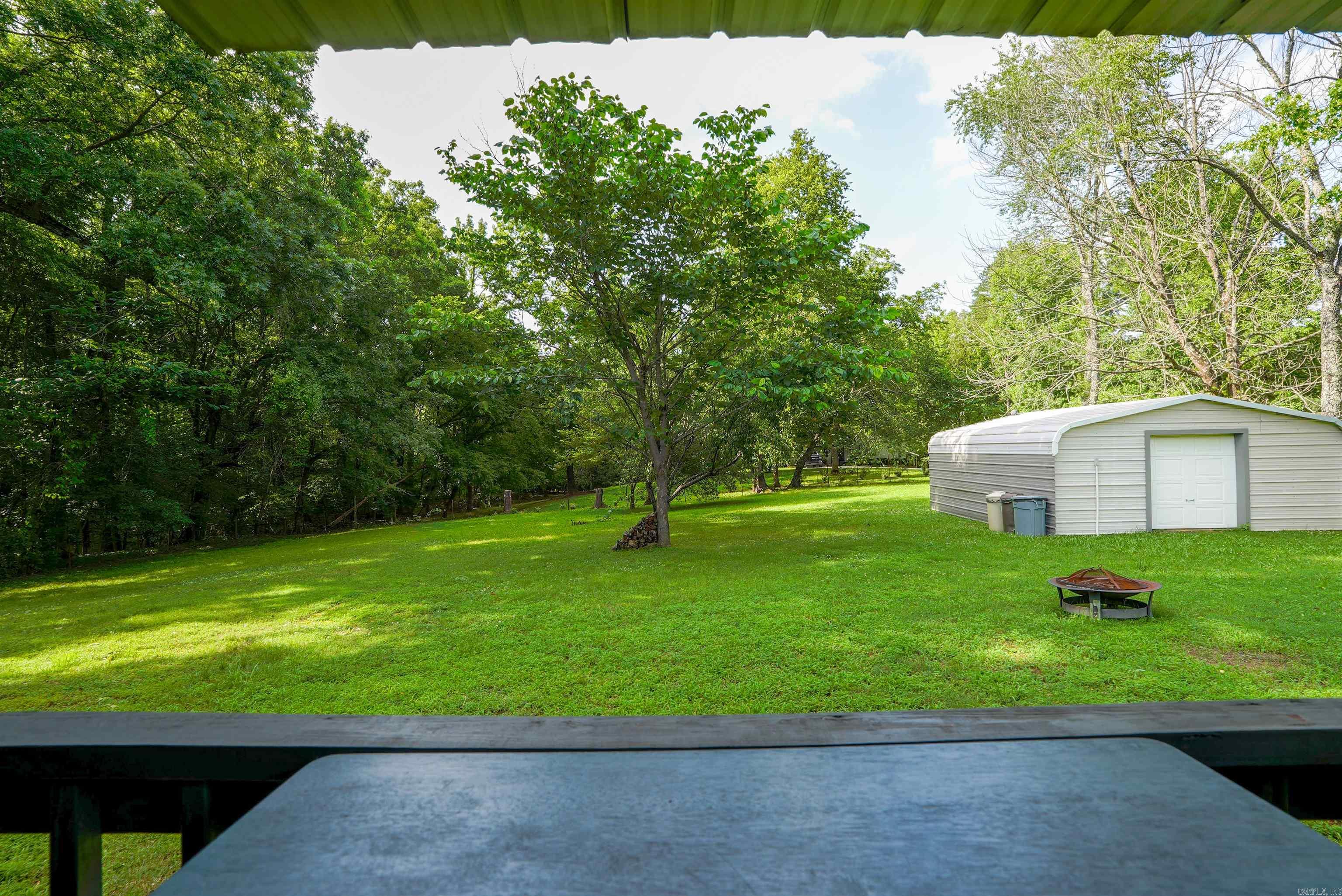 2592 HWY 270 E  Mount Ida, AR