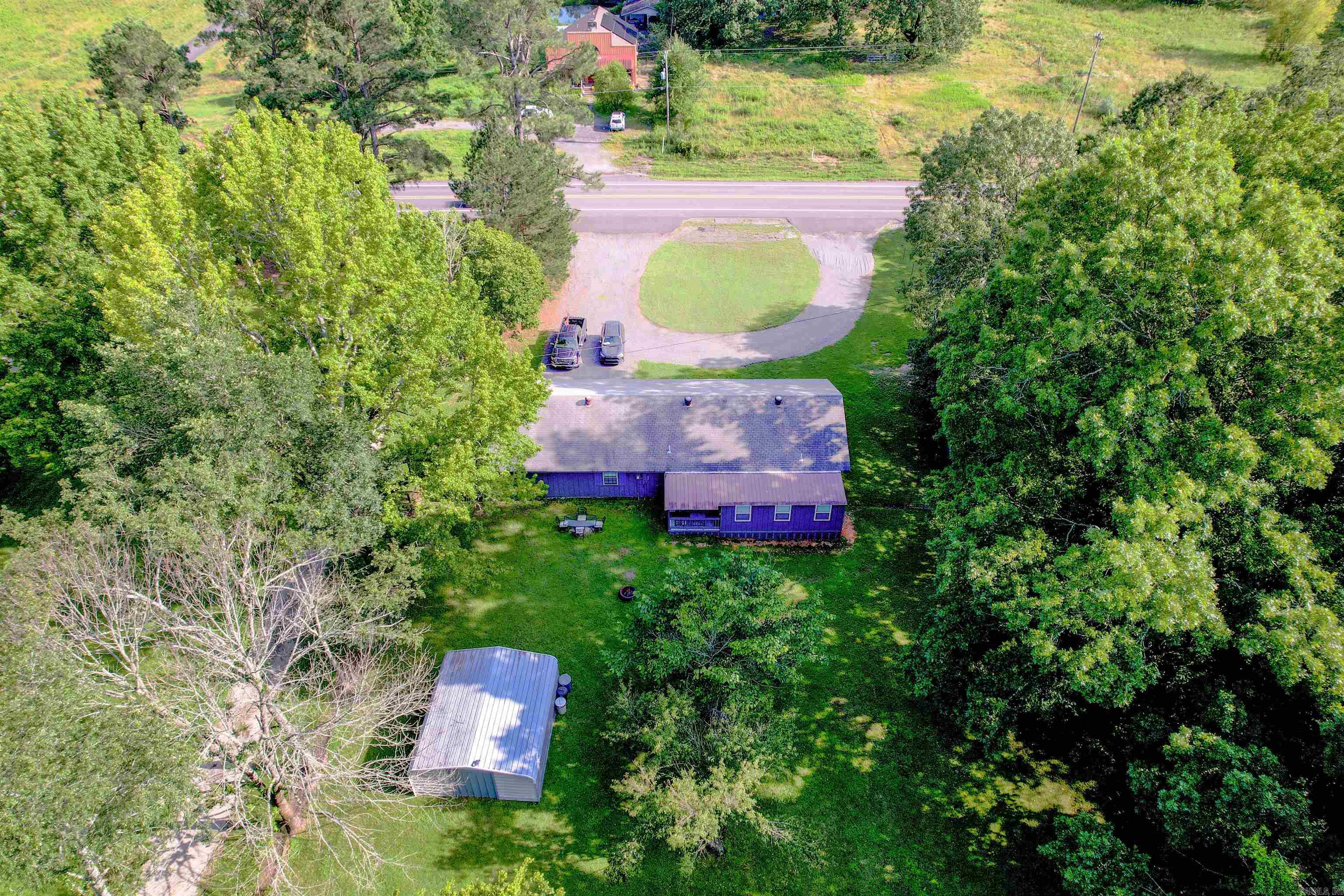 2592 HWY 270 E  Mount Ida, AR
