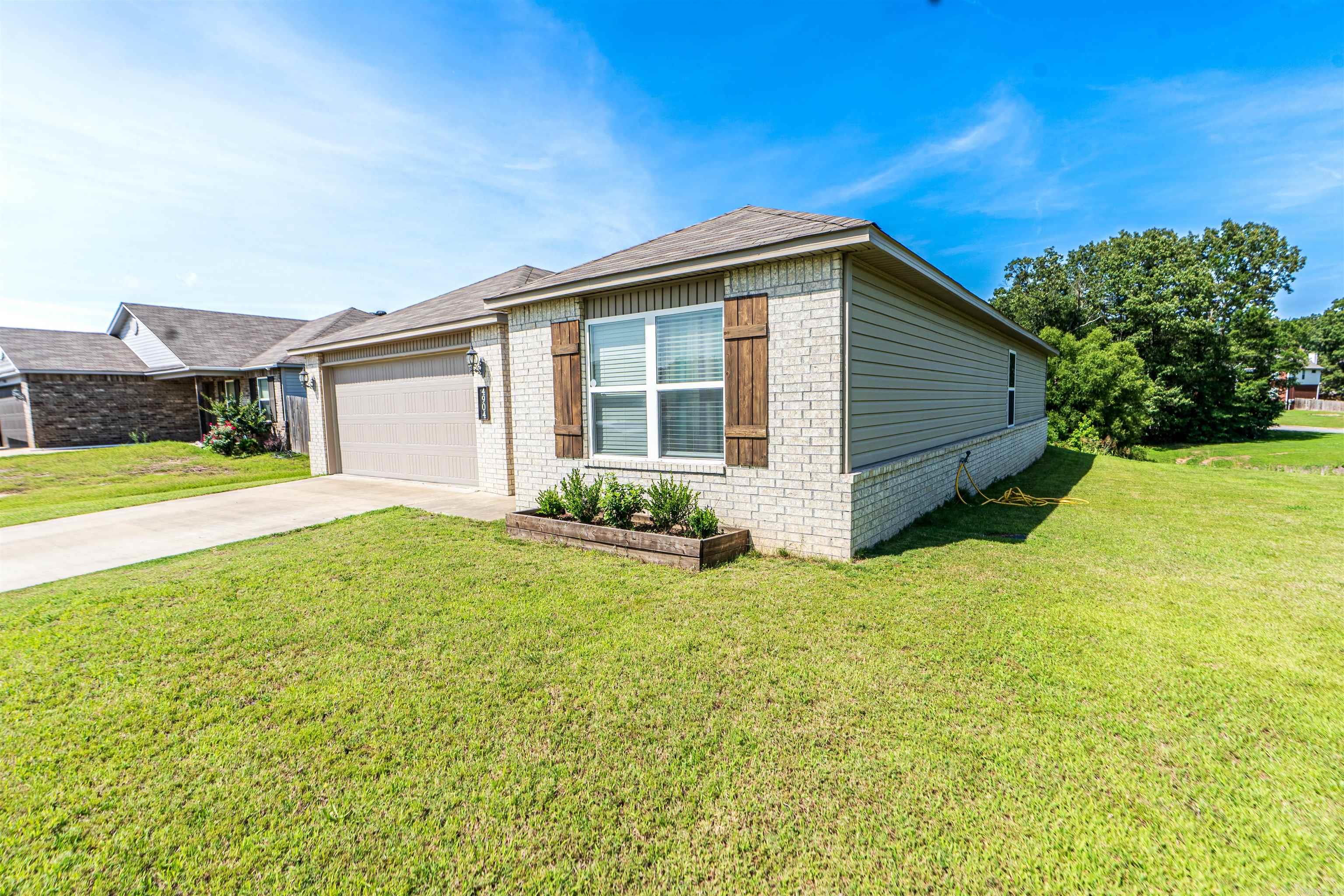 4904 Bedrock  Jonesboro, AR