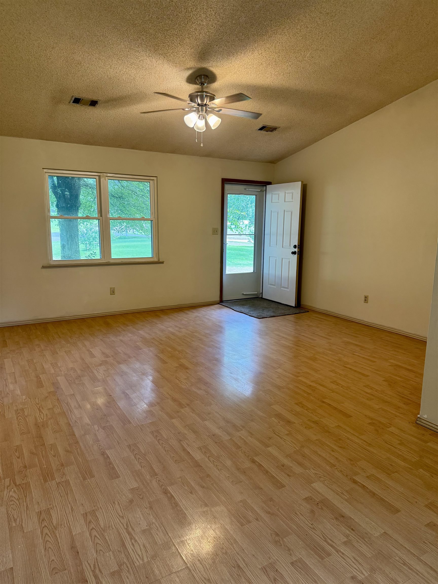 1800 Countryview  Jonesboro, AR