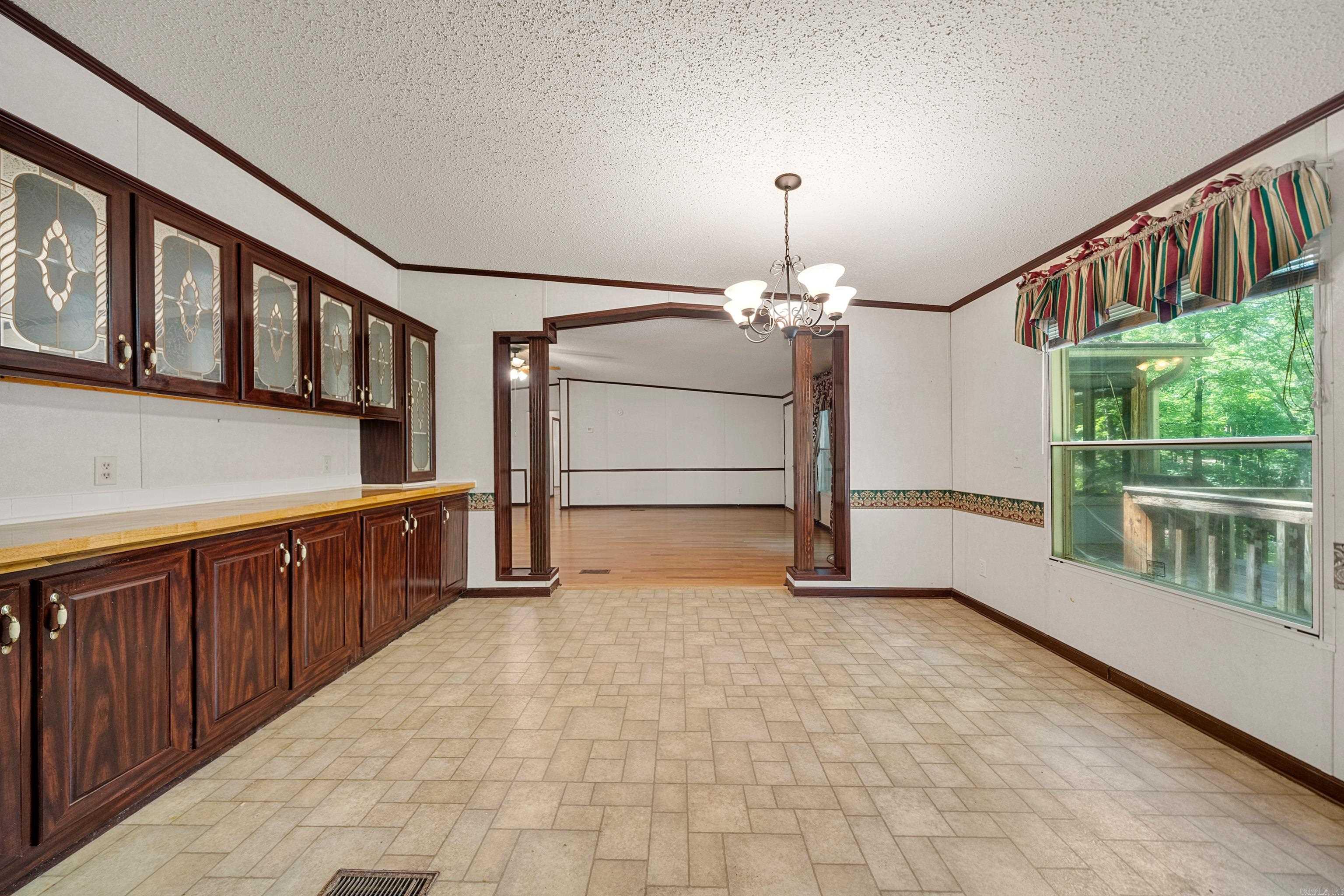 79 Labelle  Mount Ida, AR
