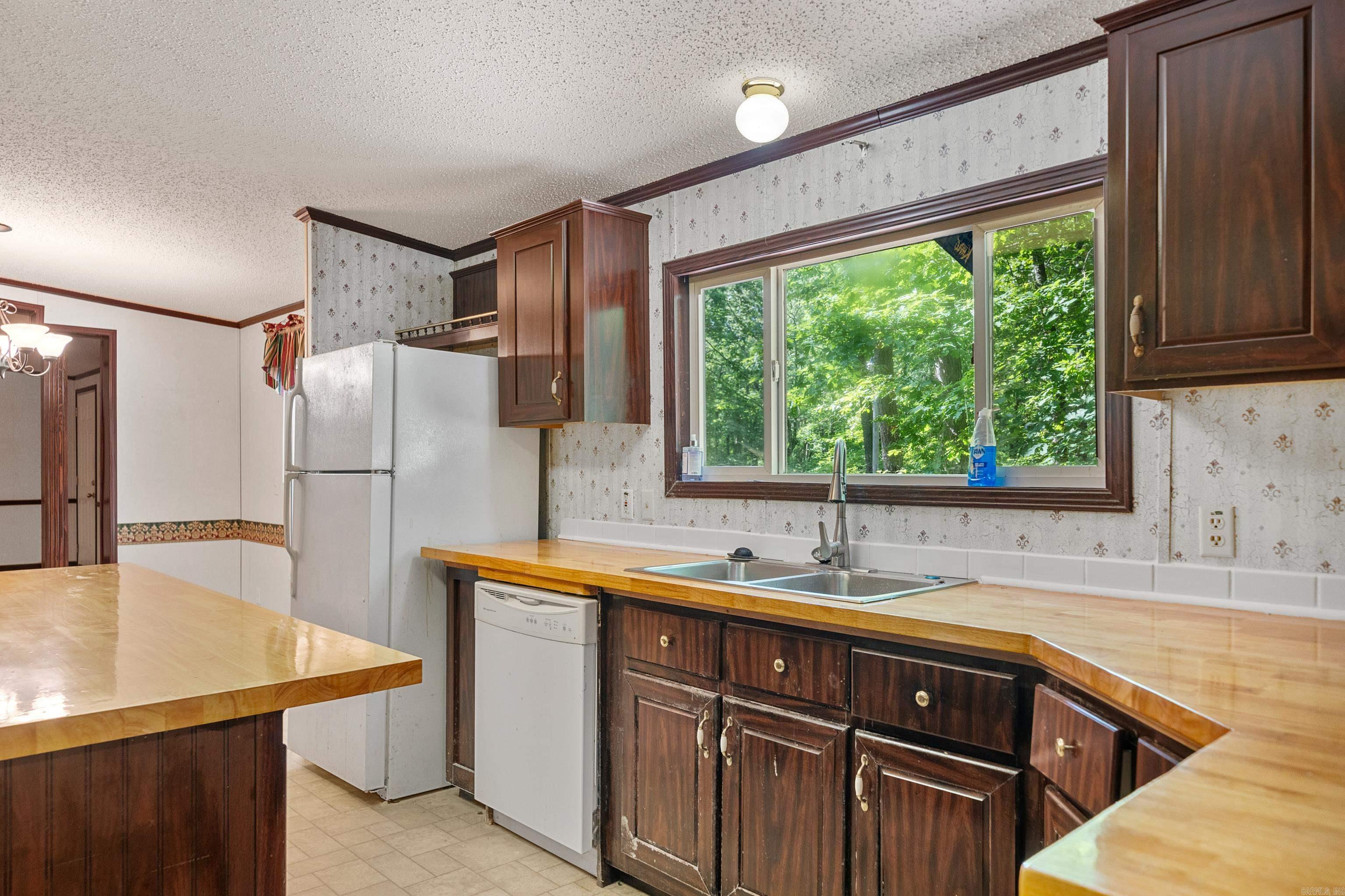 79 Labelle  Mount Ida, AR