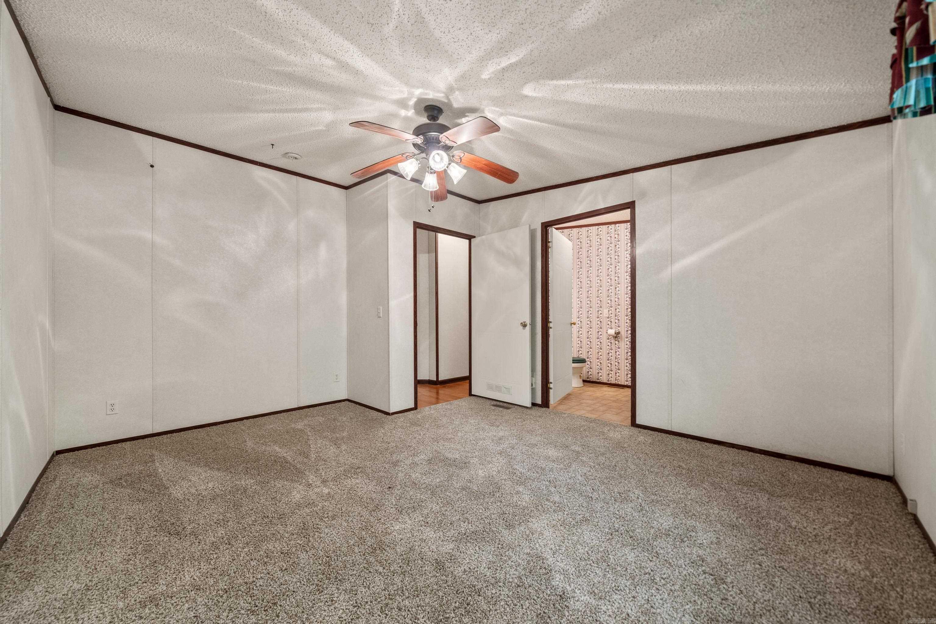 79 Labelle  Mount Ida, AR