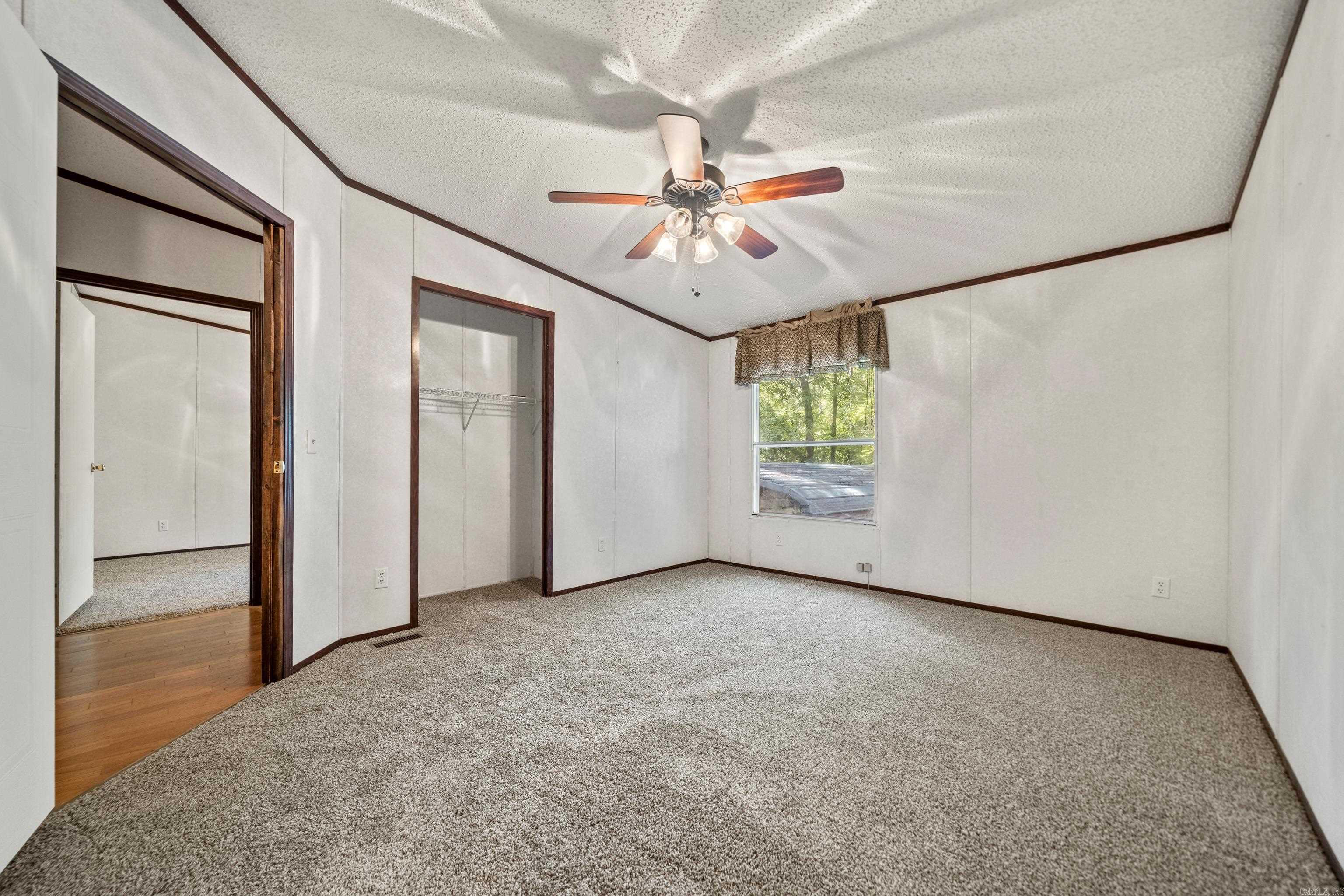 79 Labelle  Mount Ida, AR