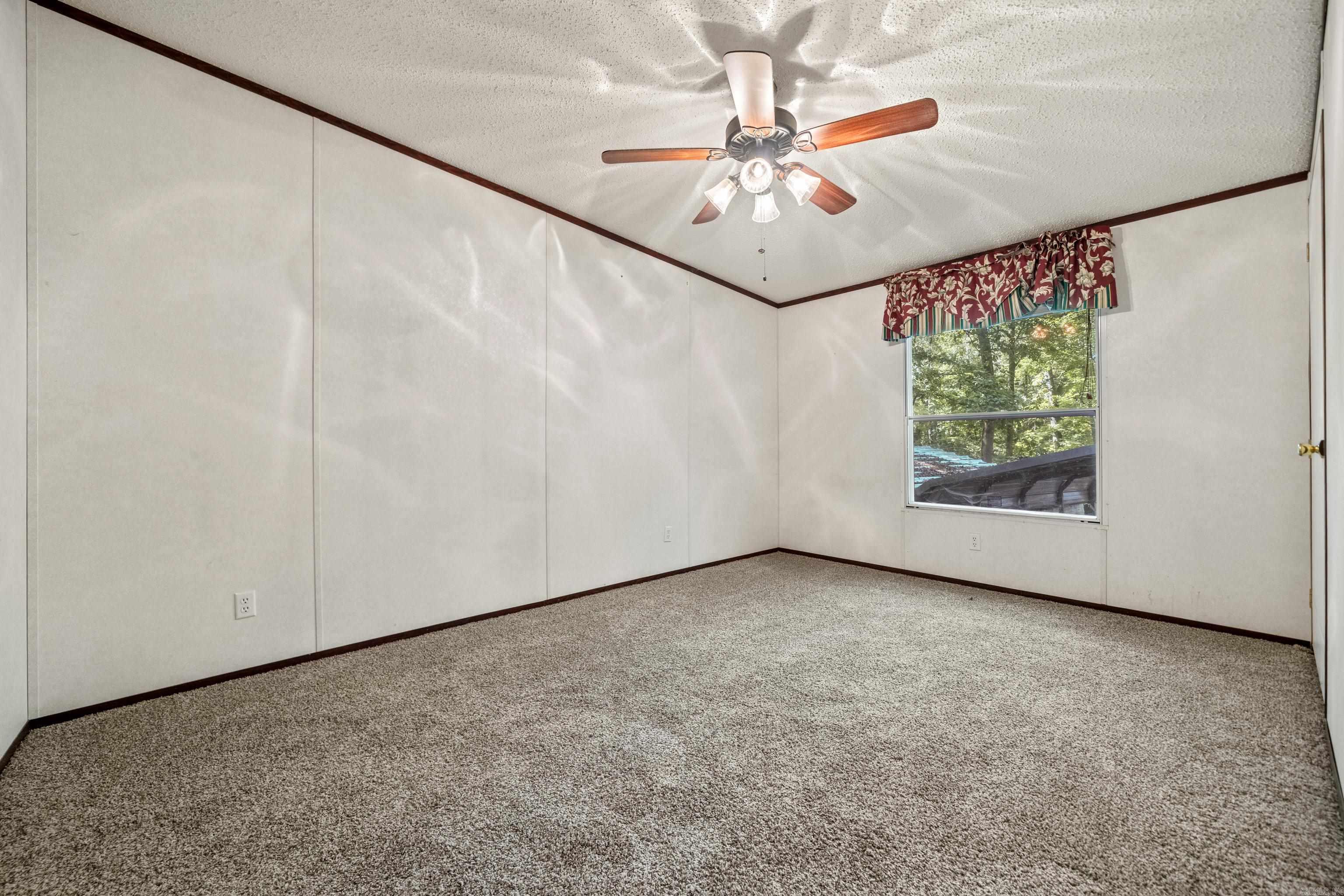 79 Labelle  Mount Ida, AR