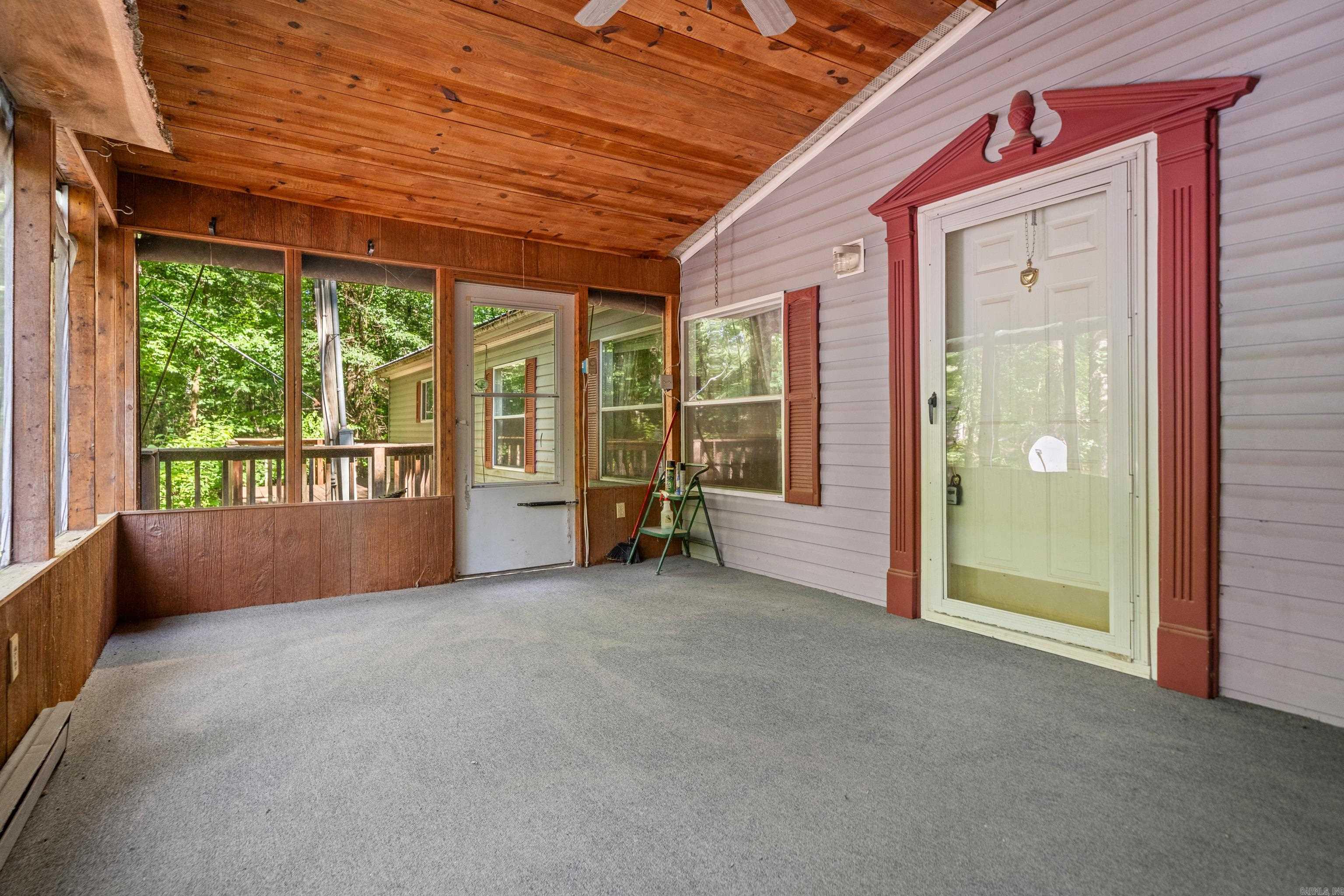 79 Labelle  Mount Ida, AR