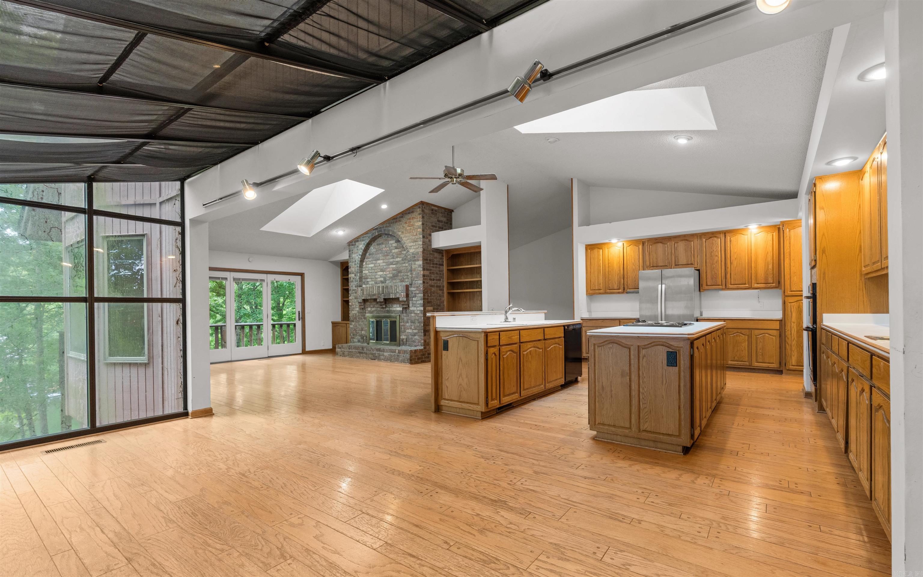 13 Delavega  Hot Springs Village, AR