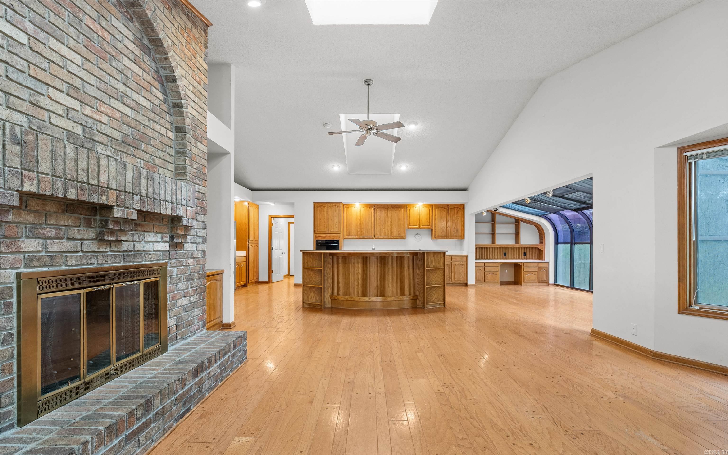 13 Delavega  Hot Springs Village, AR