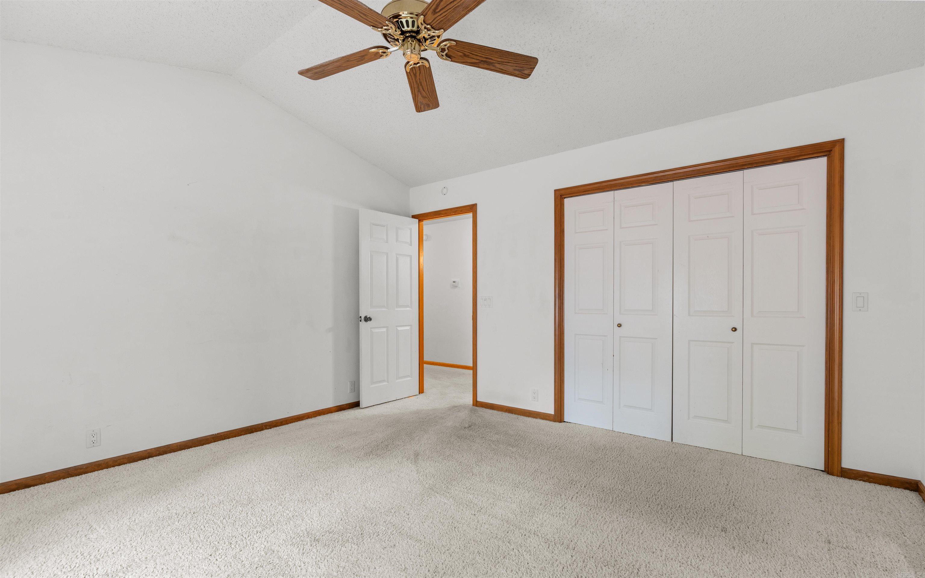 13 Delavega  Hot Springs Village, AR