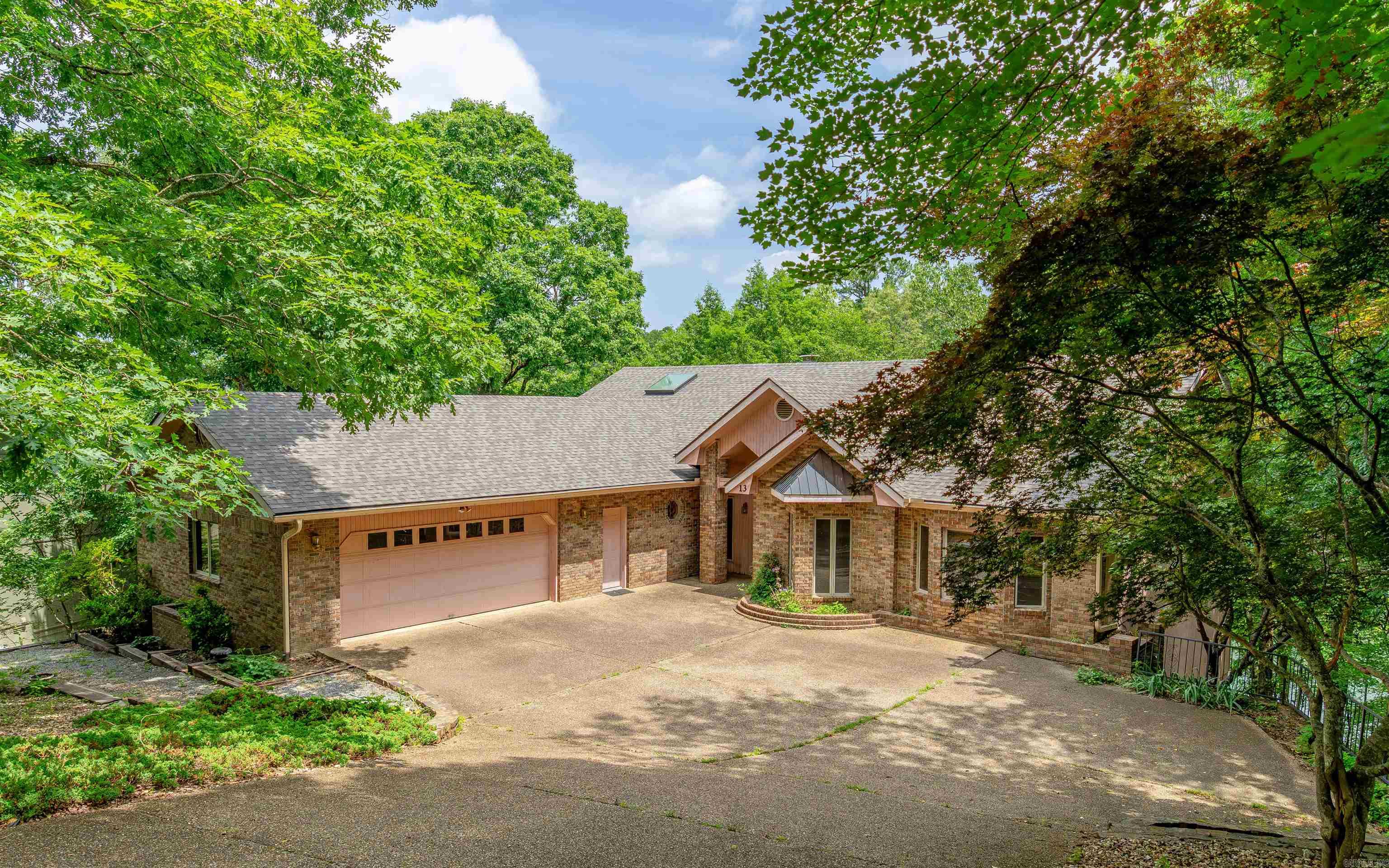 13 Delavega  Hot Springs Village, AR